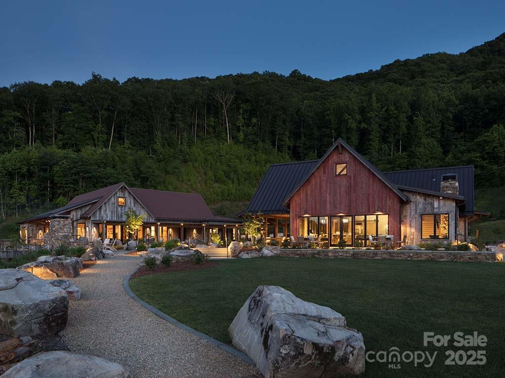 Balsam Mountain Preserve - Land