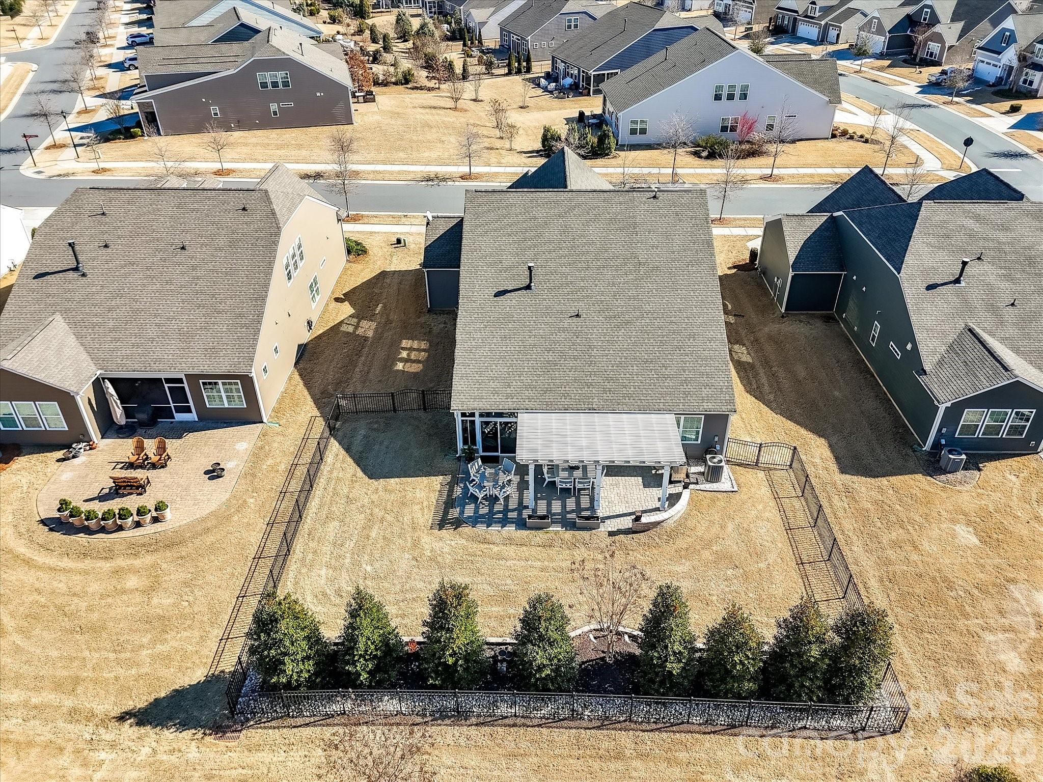 Tree Tops - Residential