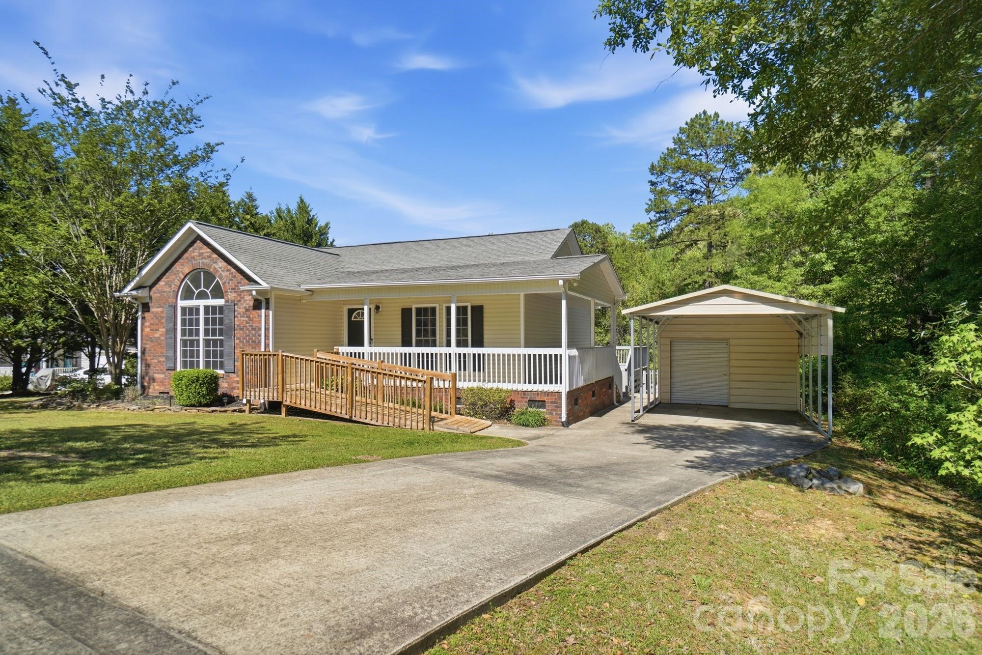 Fox Run - Residential
