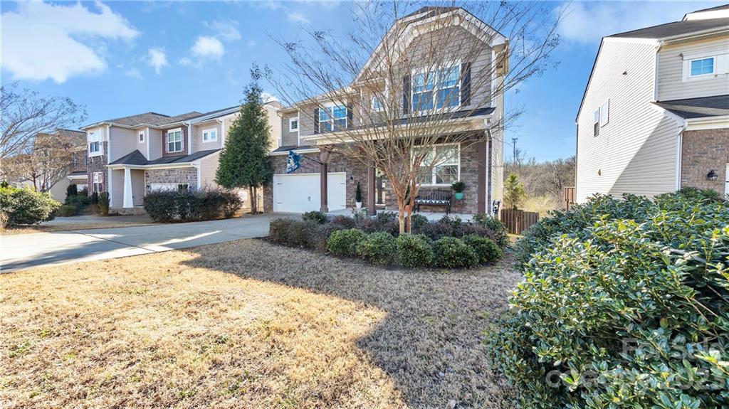 Almond Glen - Residential