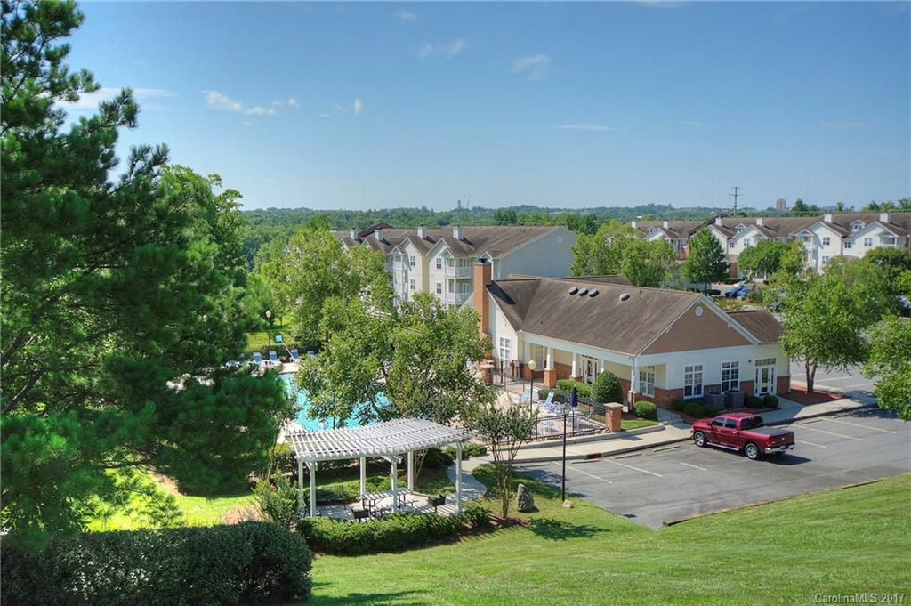 Great location near shops, restaurants and the LYNX Blue line extension opening in 2018. One of the larger condos in the community.  Kitchen has upgraded cherry cabinets (some with glass inserts) and breakfast bar.  All appliances included.  Master suite has a HUGE walk-in closet & deluxe bath w/ double sinks and separate shower and tub.  Private balcony with storage closet.  AC unit (2016) Water heater (2015). 1 yr home warranty included. 
Clubhouse, pool, fitness center and grills on site.