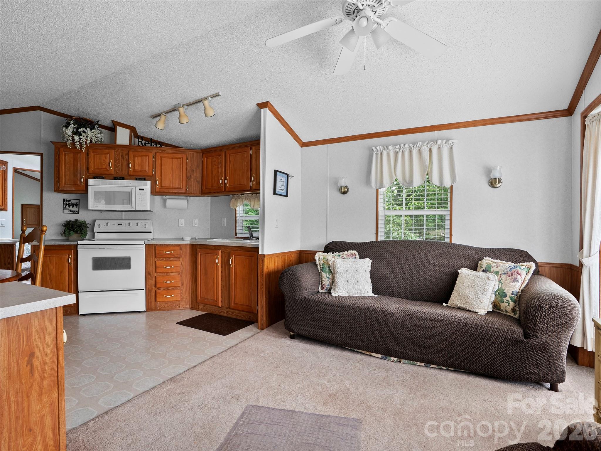 Dogwood Lakes - Residential