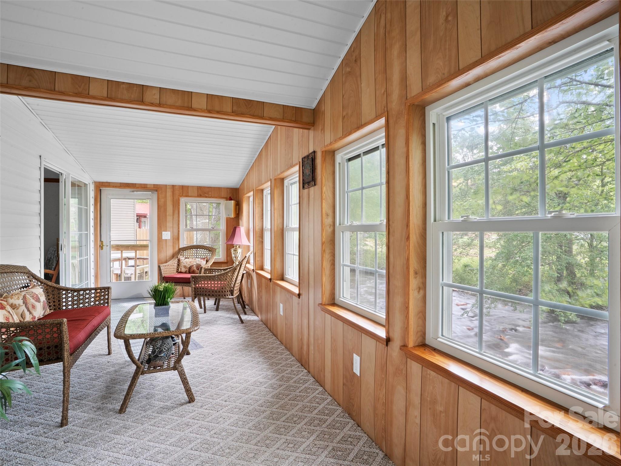 Dogwood Lakes - Residential
