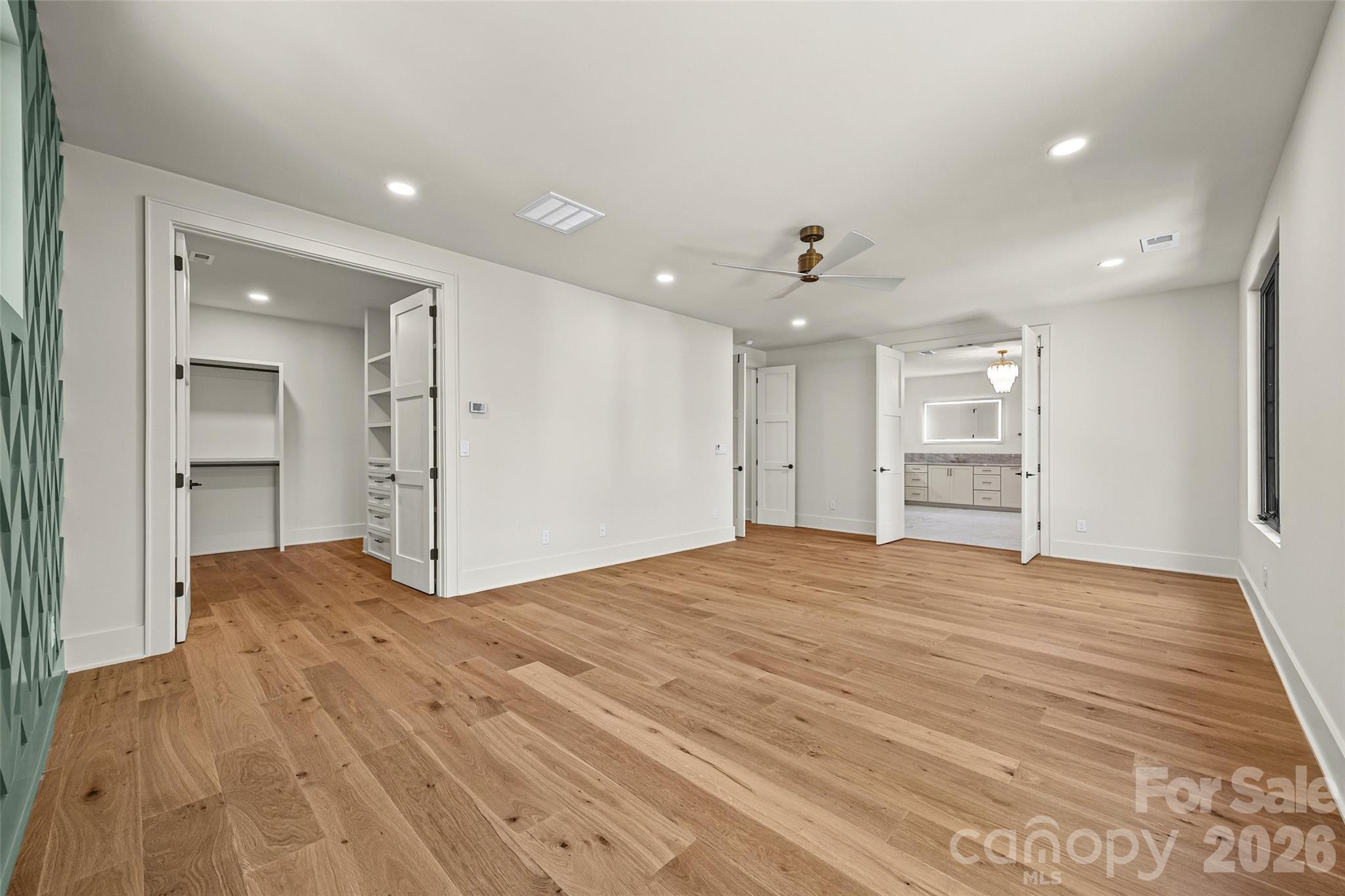 Crown Colony - Residential