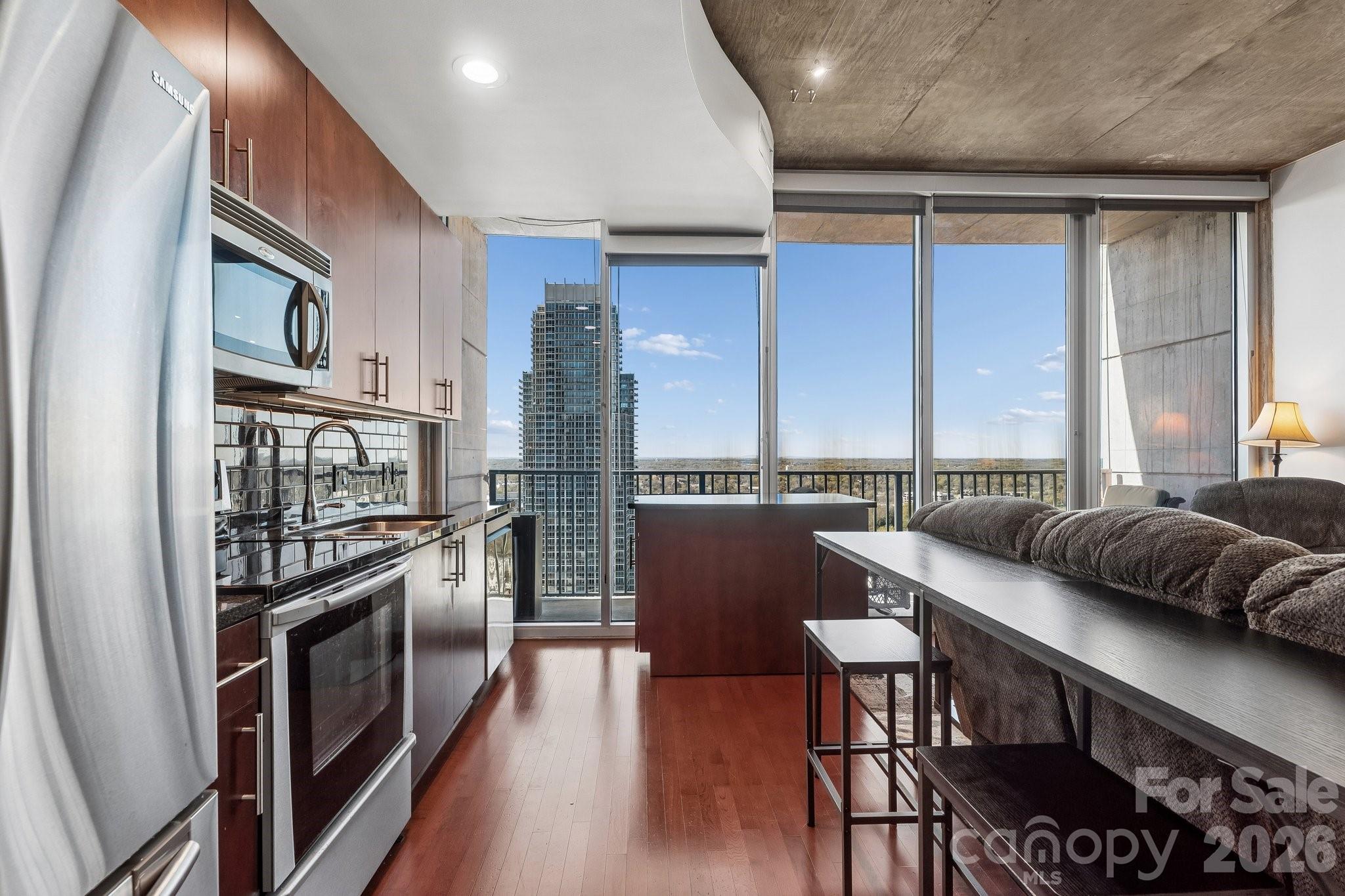 Avenue Condominiums - Residential