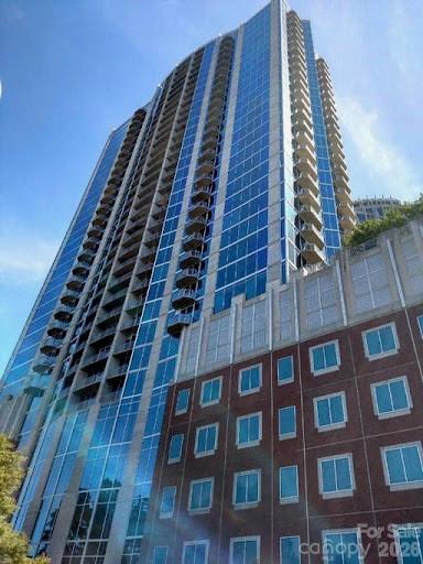 Avenue Condominiums - Residential