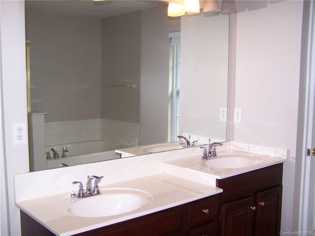 Williams Crossing - Residential Lease