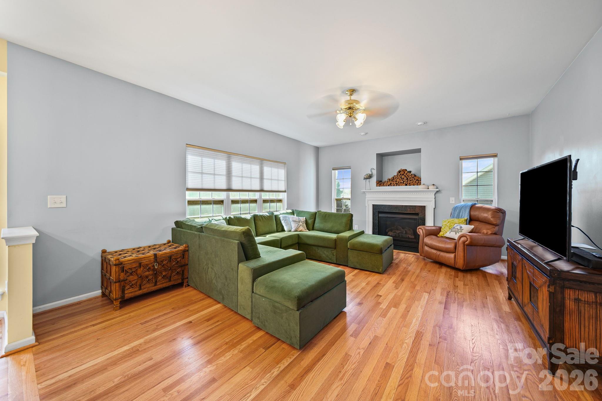 Riverfront - Residential