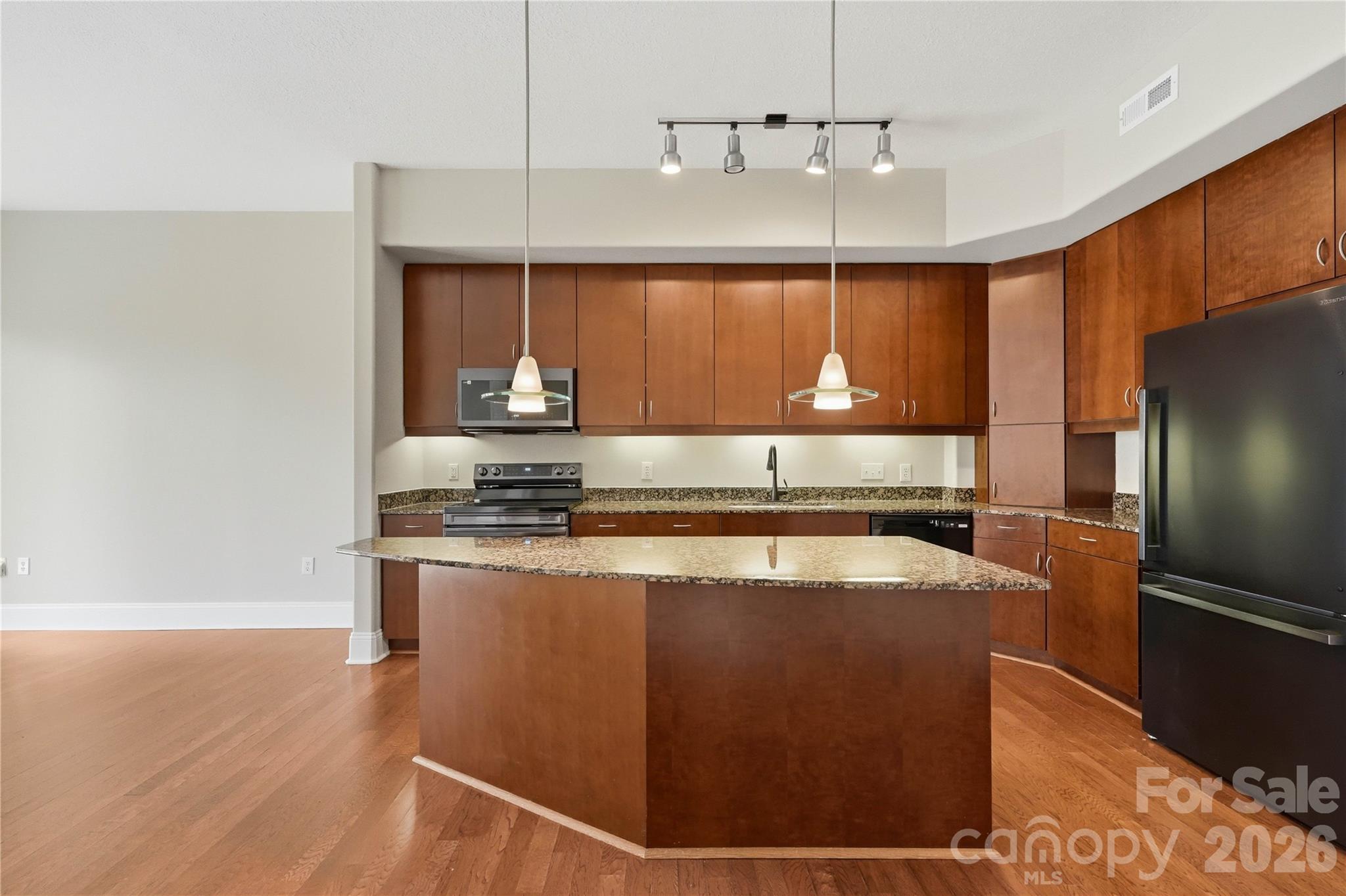 Piedmont Row - Residential