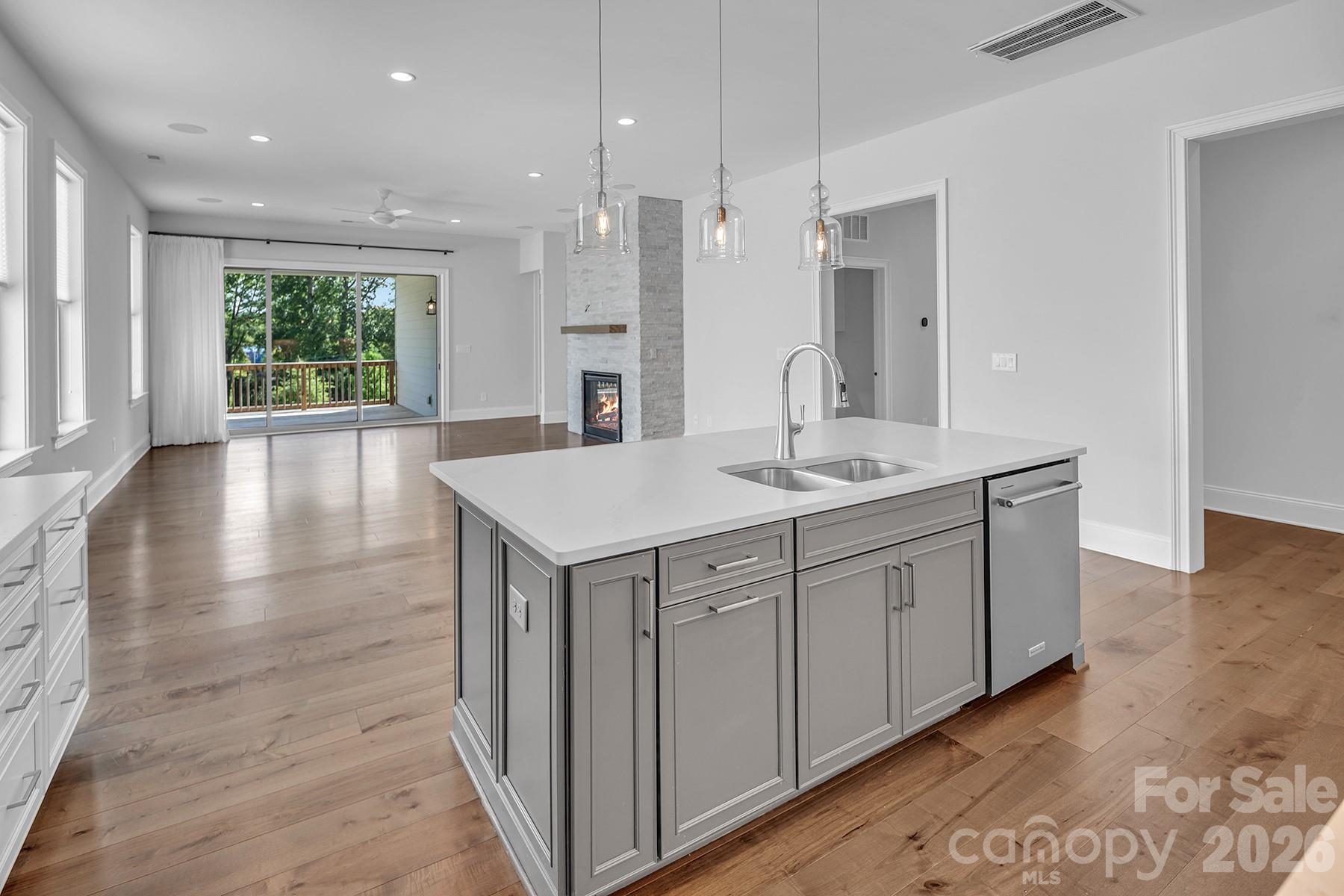 Regency at Palisades - Residential