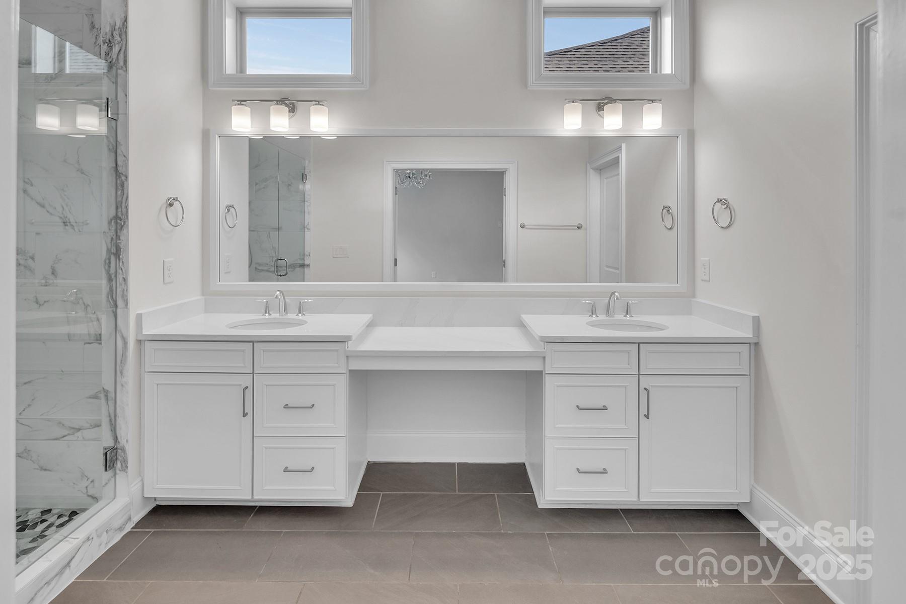 Regency at Palisades - Residential