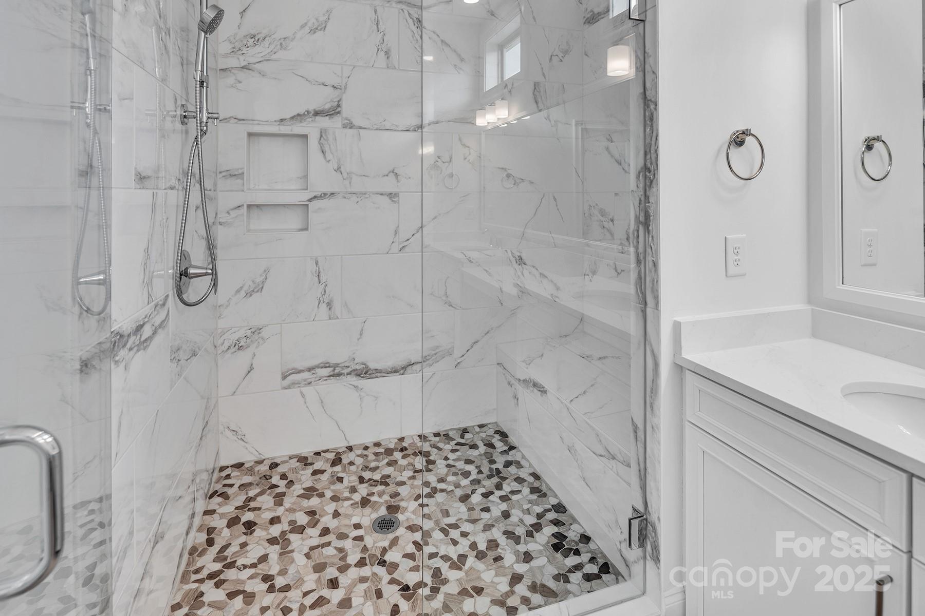 Regency at Palisades - Residential