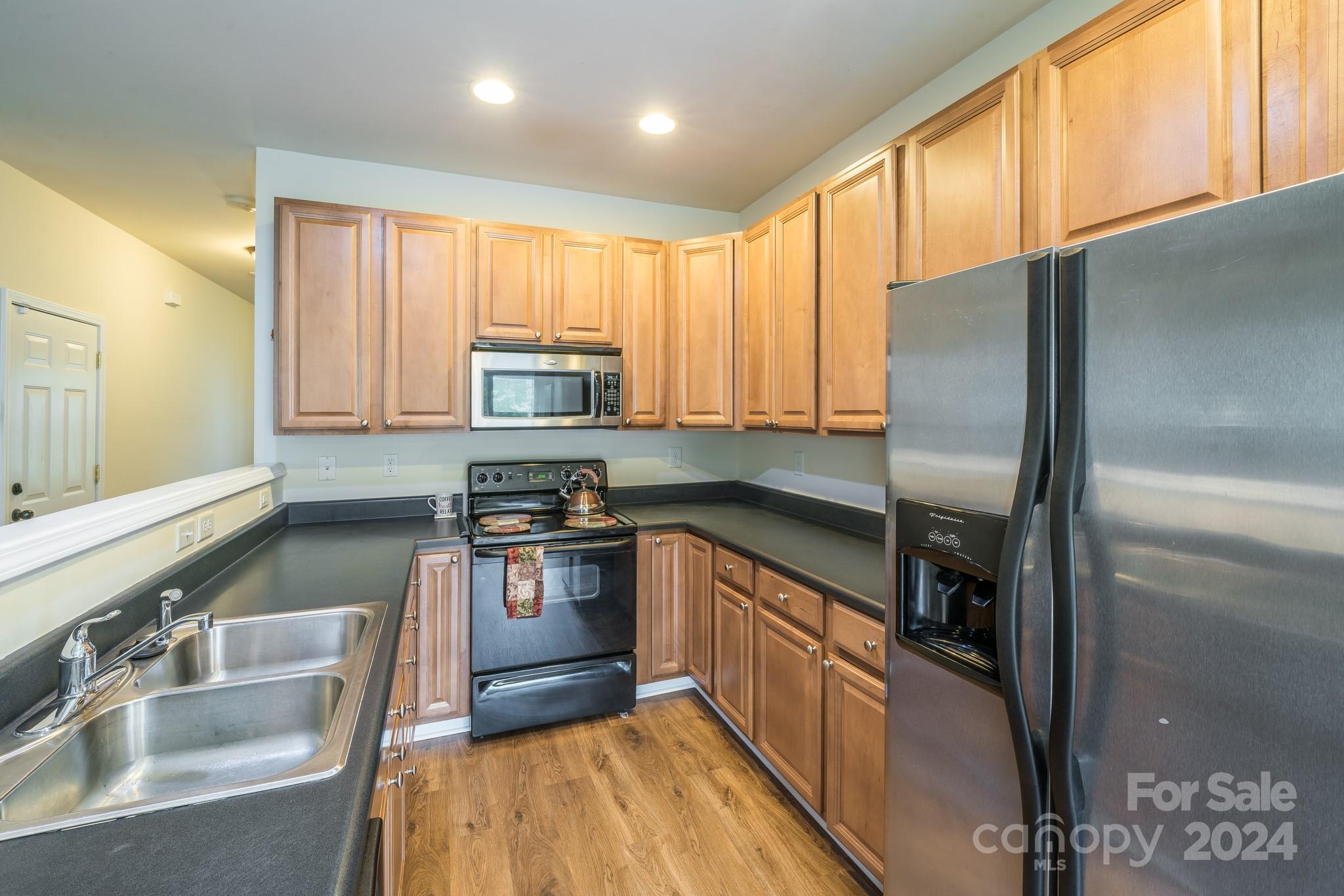Charlotte Pines - Residential
