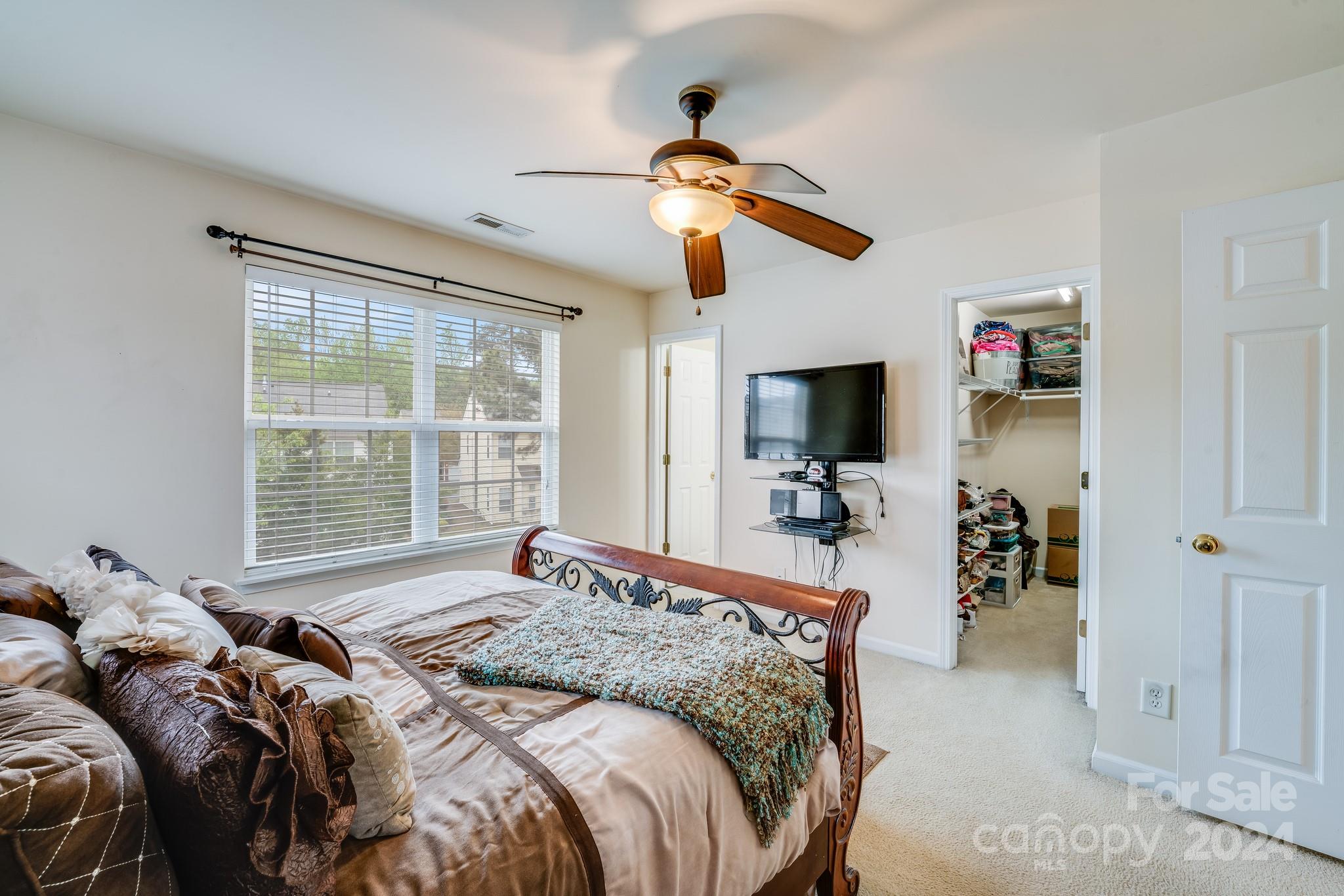 Charlotte Pines - Residential