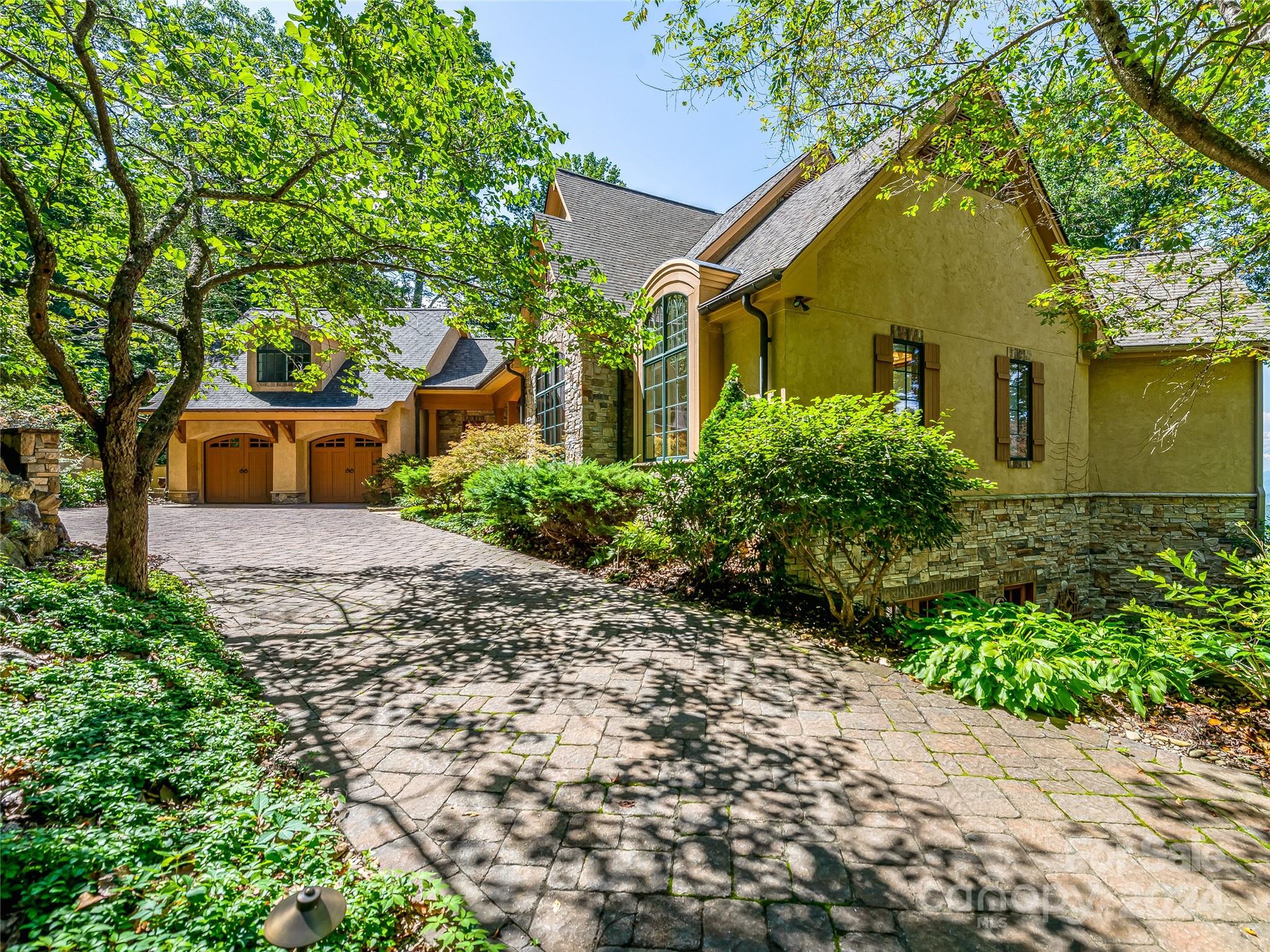 Poplar Ridge - Residential