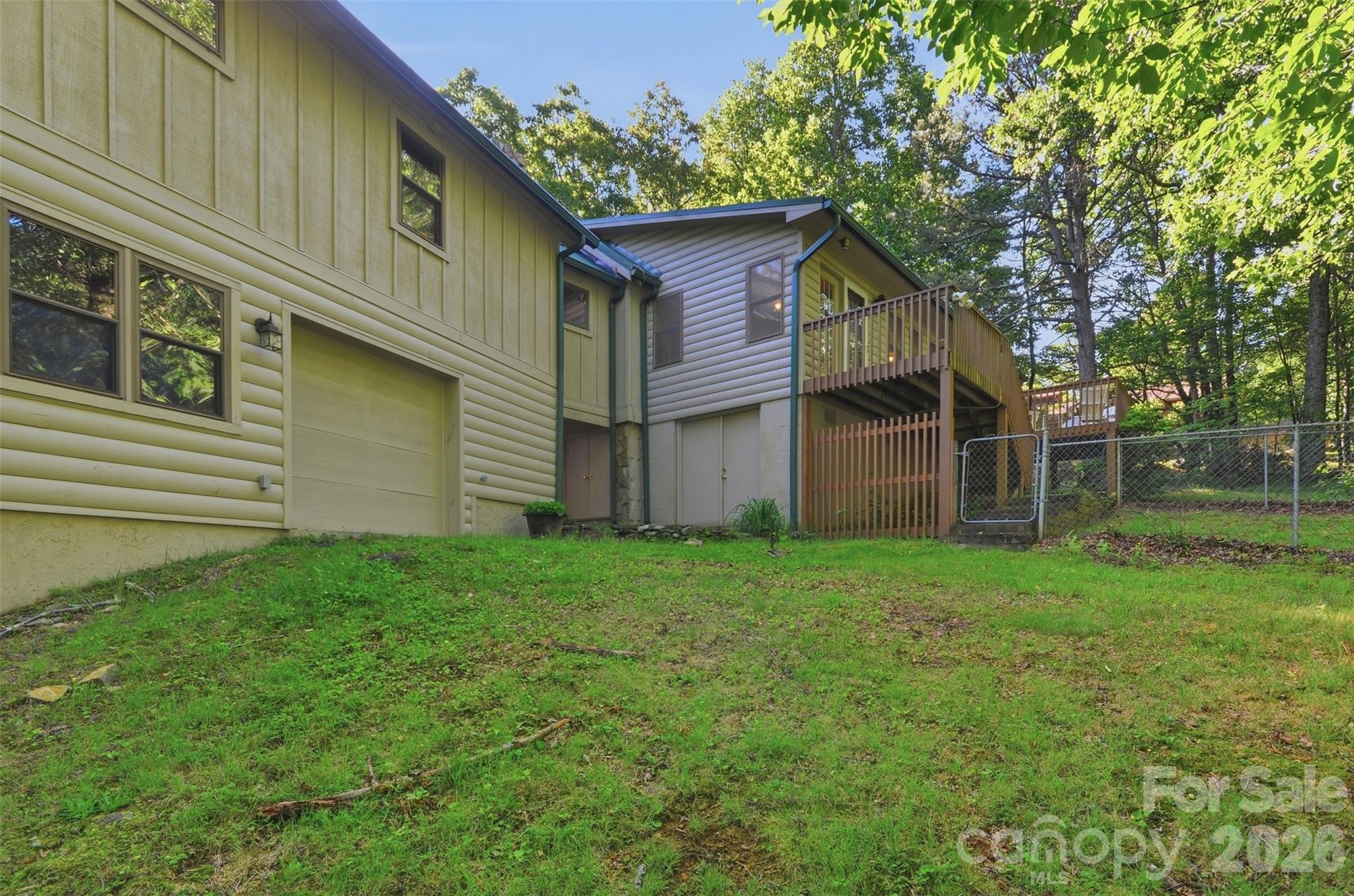 White Oak Mountain - Residential