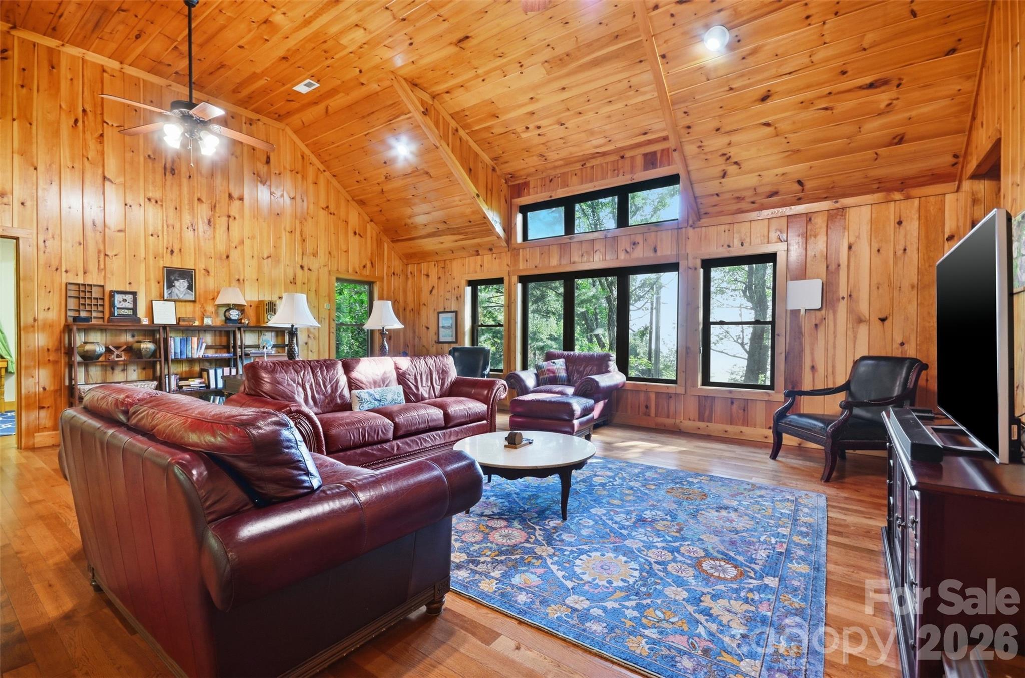 White Oak Mountain - Residential