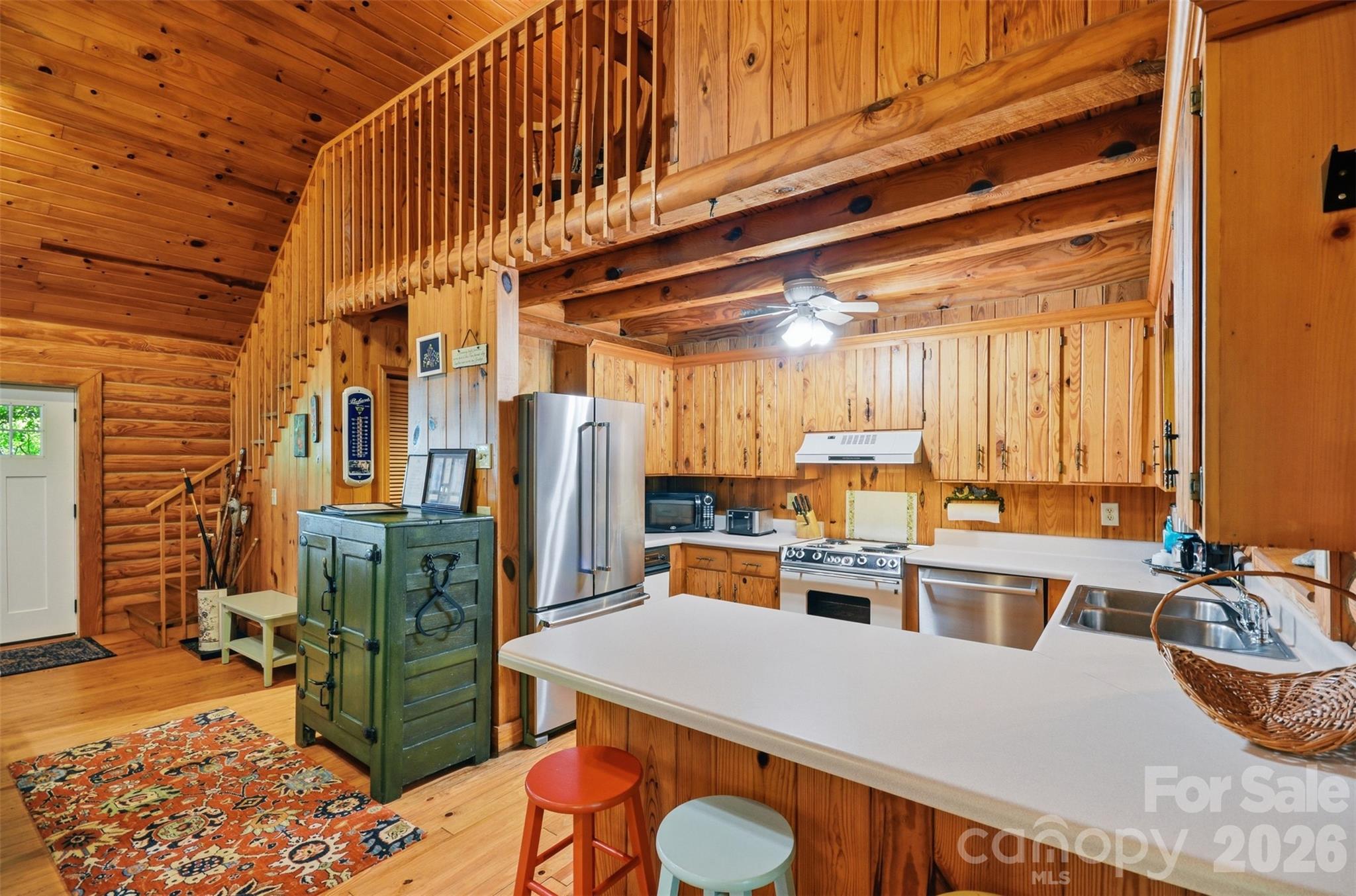 White Oak Mountain - Residential