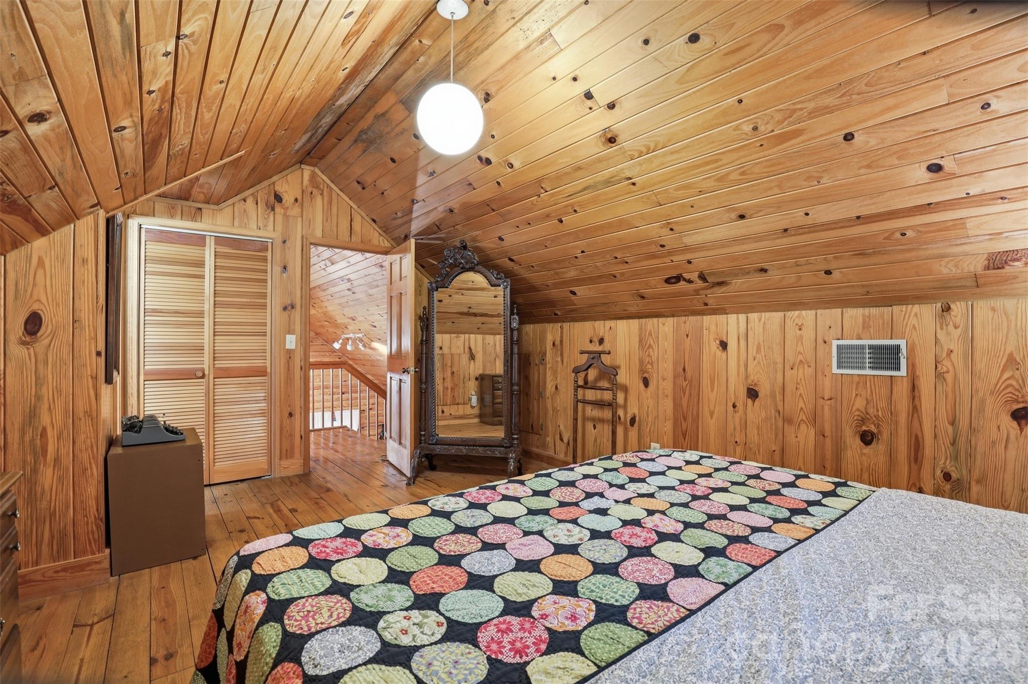 White Oak Mountain - Residential