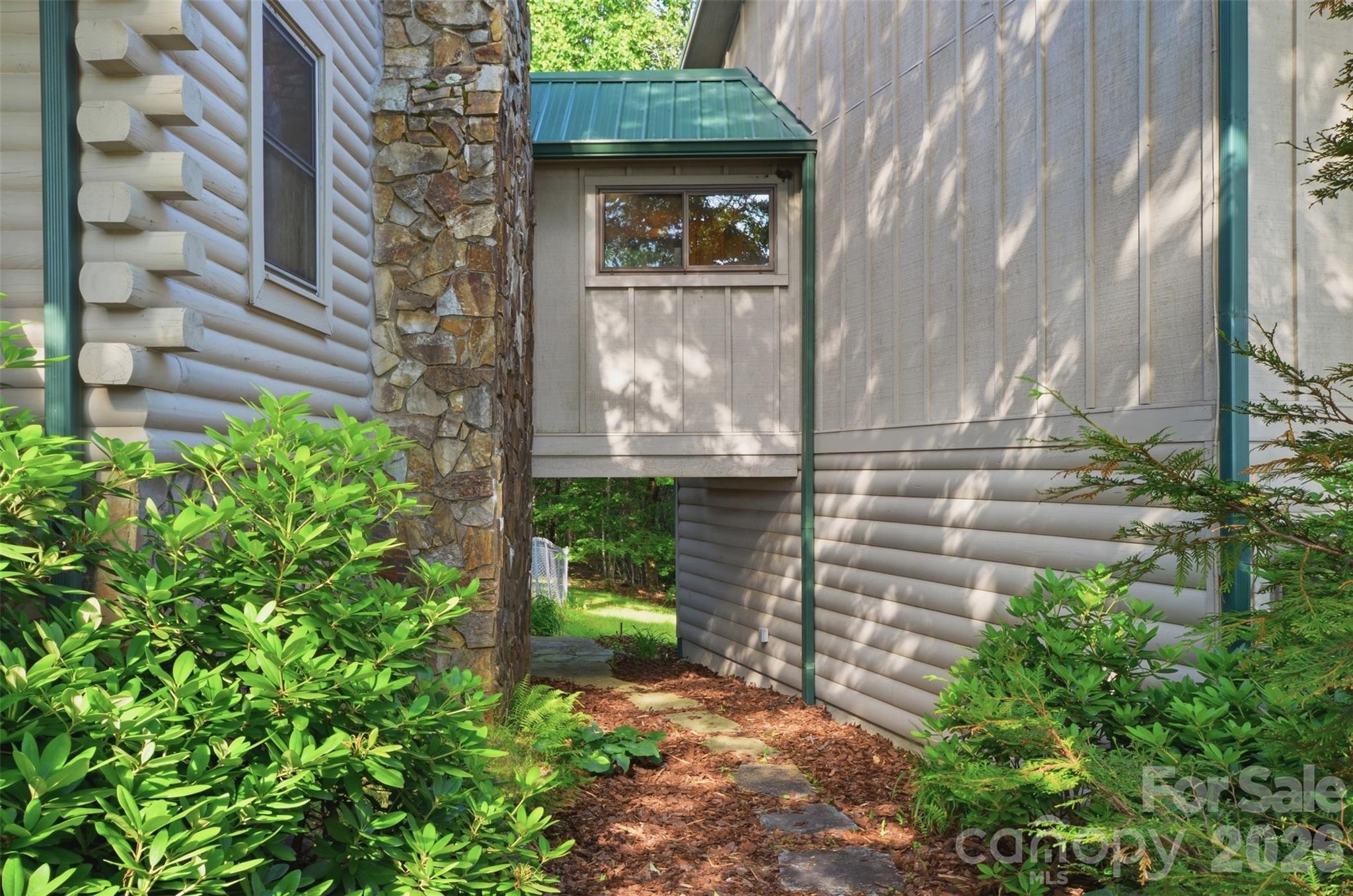White Oak Mountain - Residential