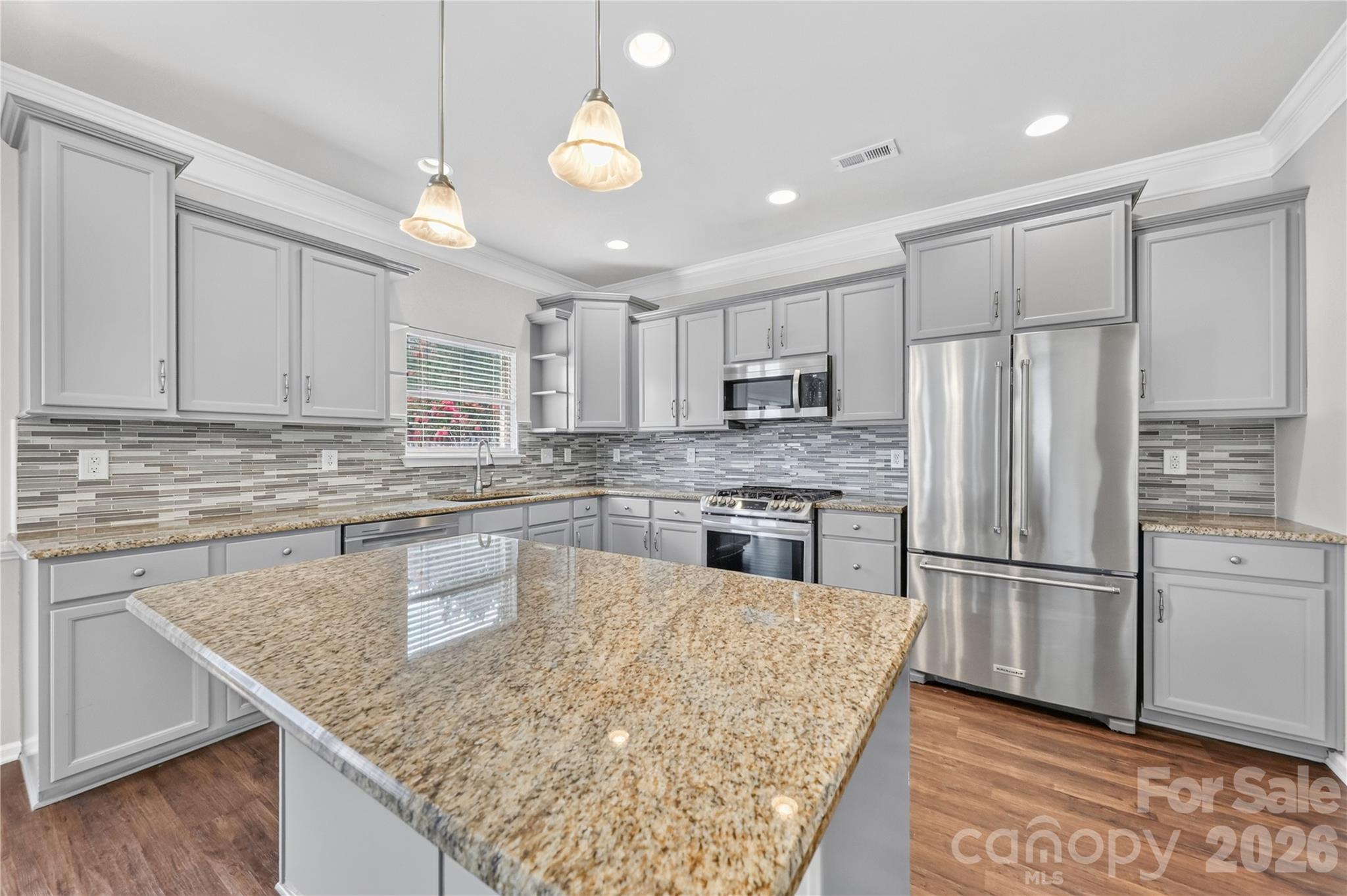 Almond Glen - Residential