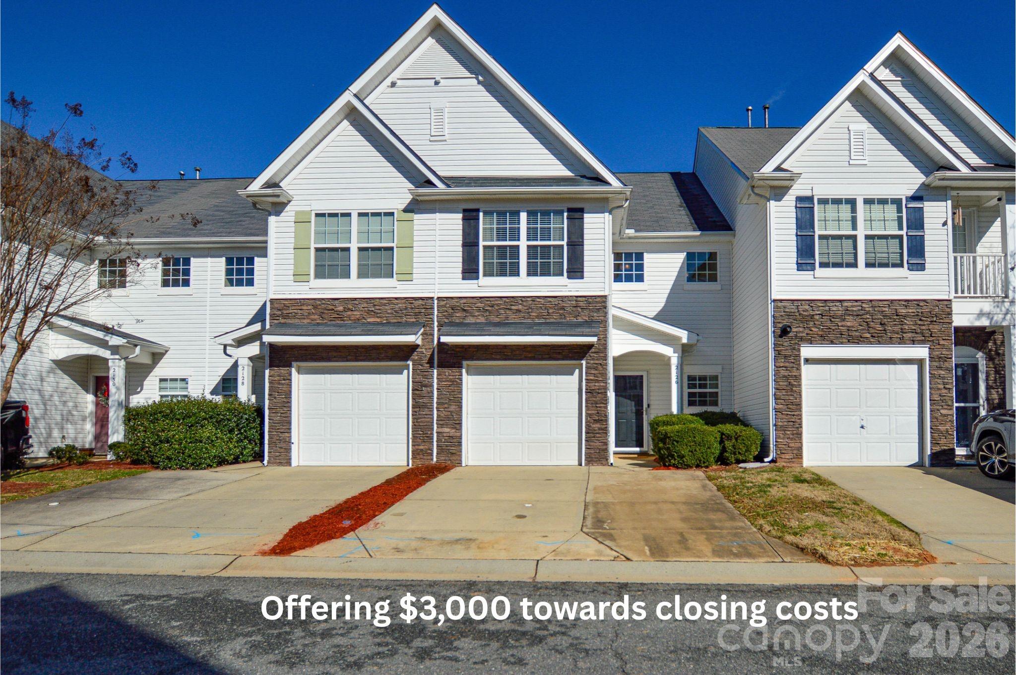 SELLER OFFERING $3,000 TOWARDS CLOSING COSTS. MOTIVATED SELLER, BRING ALL OFFERS.
Welcome to this well-maintained townhouse in the Harpers Mill community, offering a comfortable, low-maintenance lifestyle with convenient access to shopping, dining, and nearby Lake Wylie amenities. A two-story foyer creates an inviting entry, leading into an open-concept main level designed for both everyday living and easy entertaining. The main floor features a spacious living area, a convenient powder room, and a thoughtfully designed kitchen complete with a large island, ample cabinetry, and countertop seating. The adjoining dining area is filled with natural light and overlooks the backyard.
Step outside to a covered rear patio—an ideal setting for outdoor dining or relaxing—along with a fully fenced backyard that adds flexibility for a variety of uses. Upstairs, the primary suite offers a private retreat with an en-suite bathroom and walk-in closet. Two additional bedrooms, a full bathroom, and a conveniently located laundry closet complete the upper level.
Residents of Harpers Mill have access to community amenities, including an outdoor pool.
Recent updates provide added value and peace of mind, including carpet replacement and kitchen backsplash (2020), dishwasher (2021), and updated HVAC system (2024).
This property also includes HOA guidelines, including limits on rental units within the community.