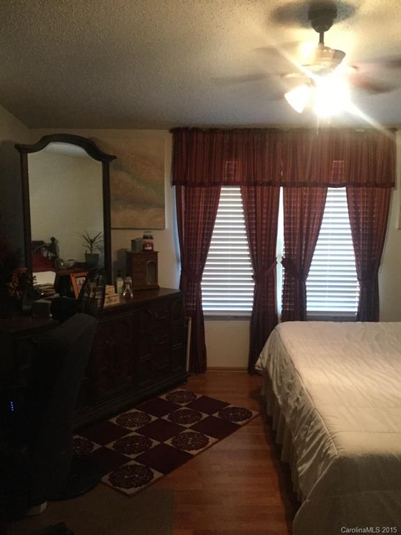 Walnut Hills - Residential