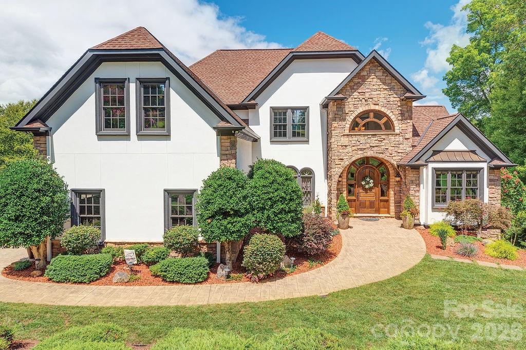 Waterford Lakes - Residential