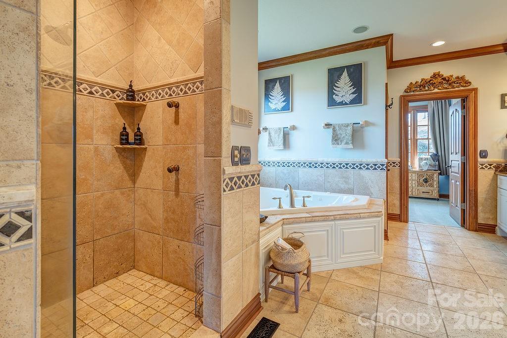 Waterford Lakes - Residential