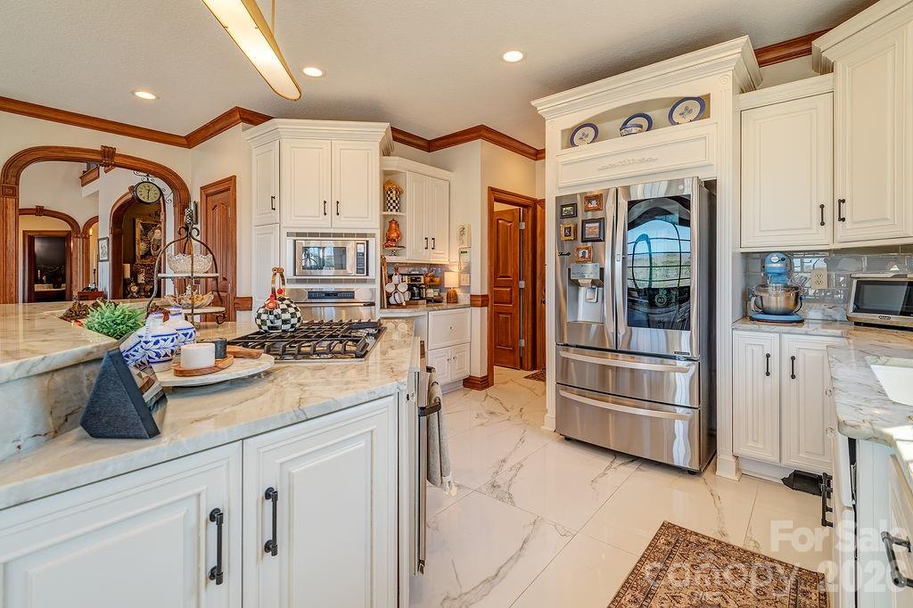 Waterford Lakes - Residential