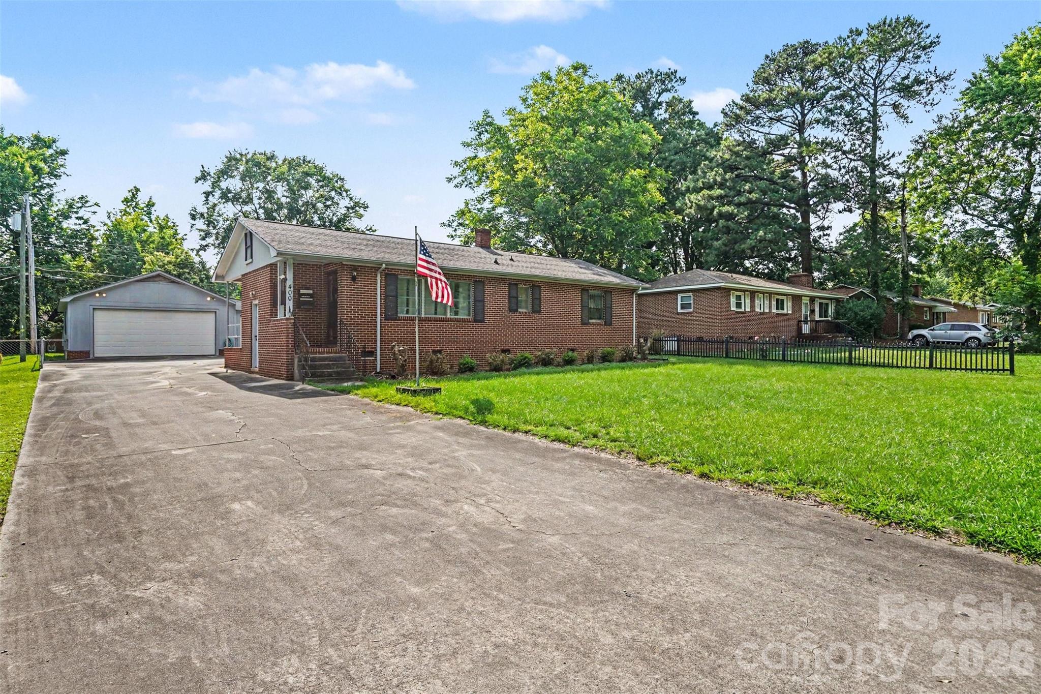 Briarwood - Residential