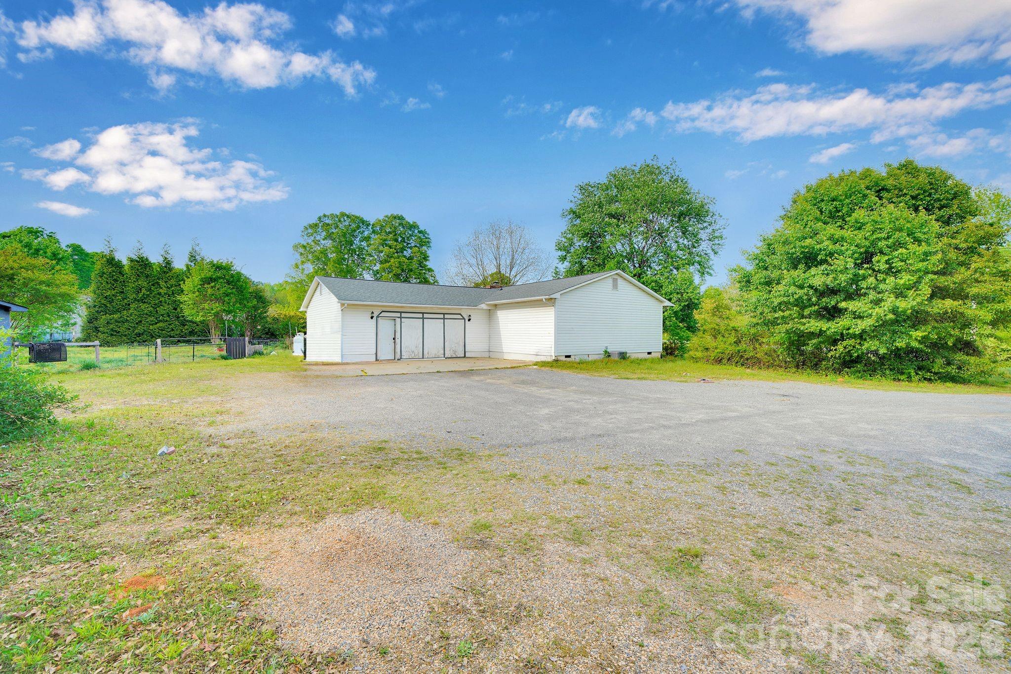 Russell Farms - Residential