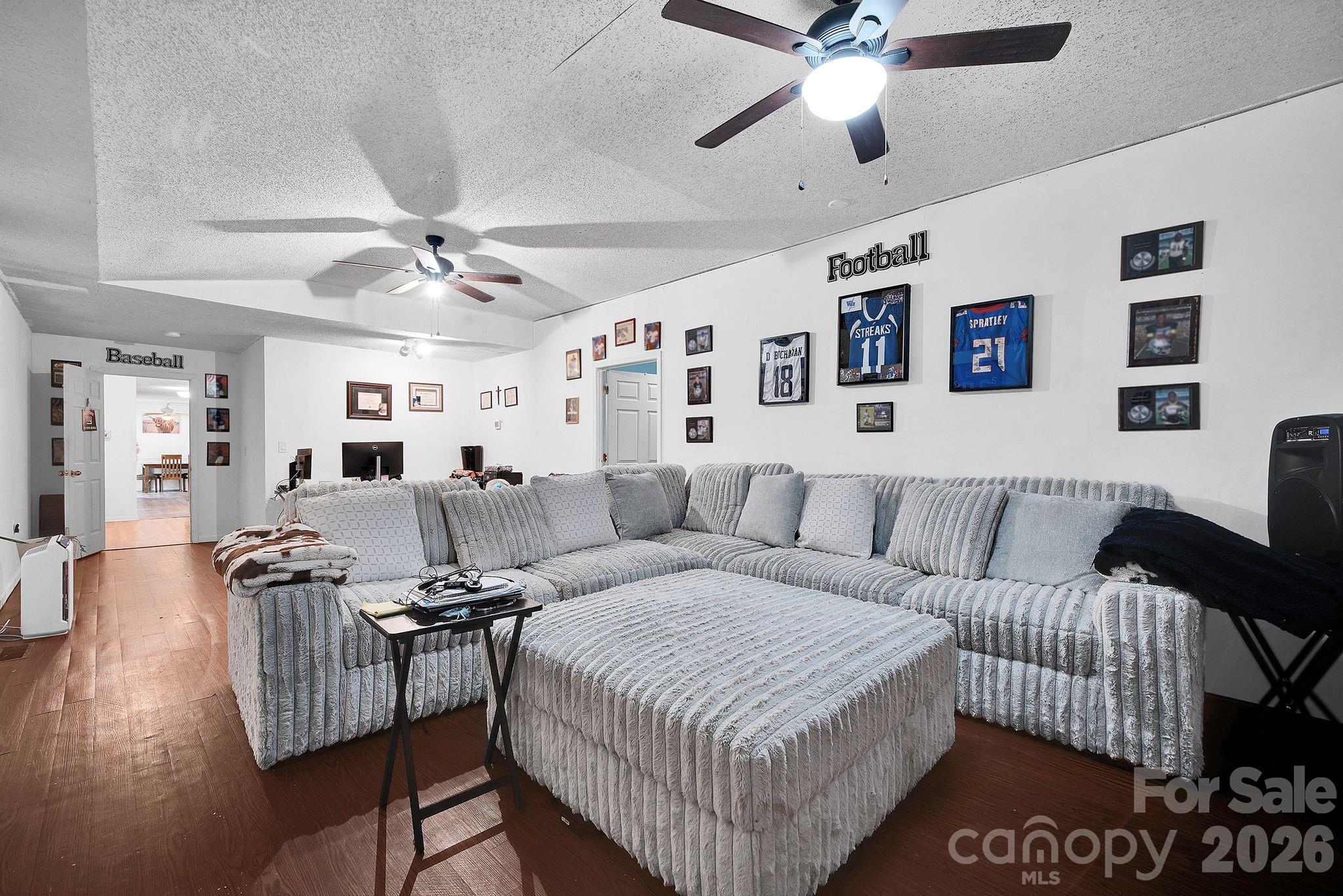 Russell Farms - Residential