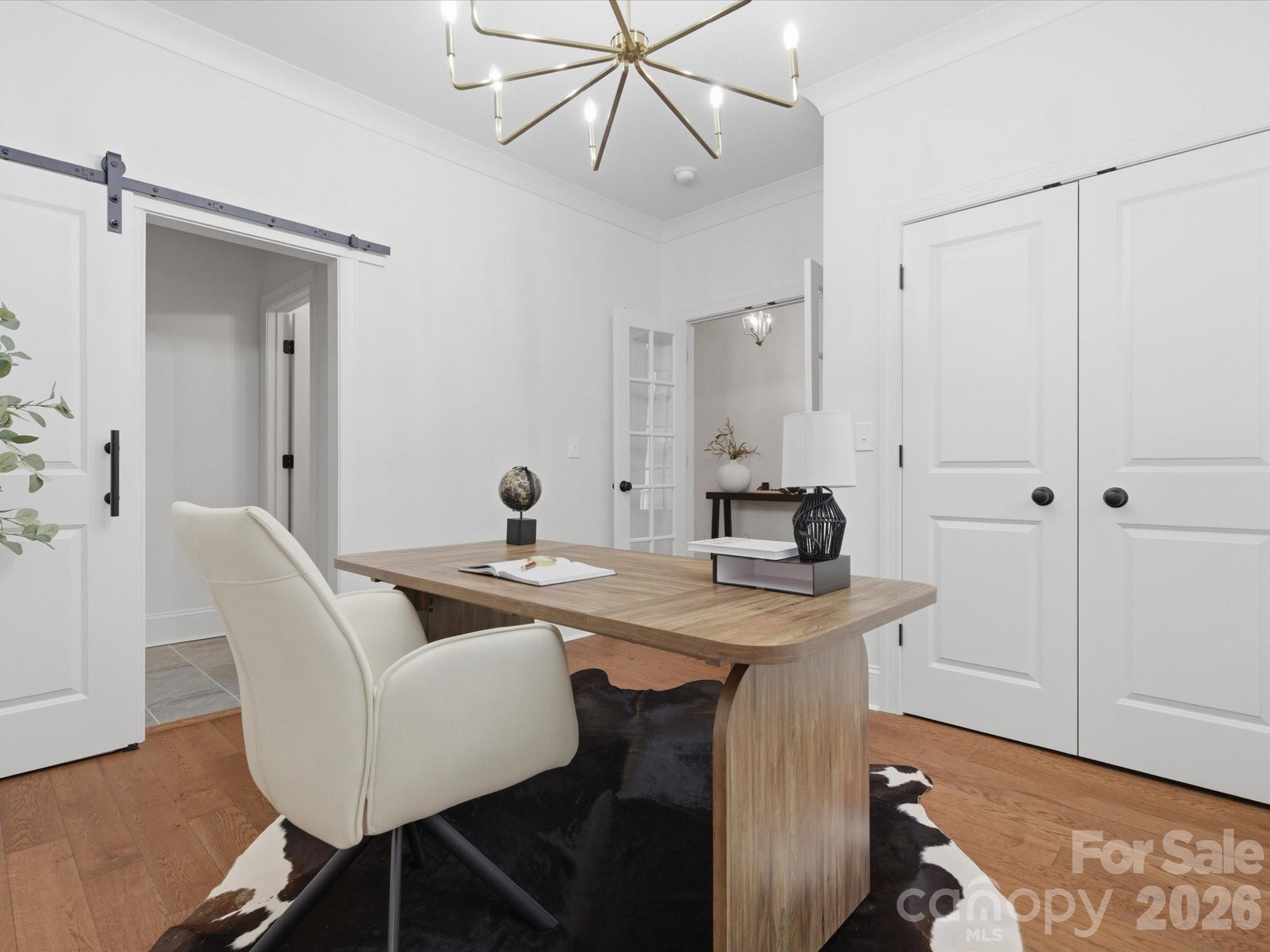 The Oaks On Providence - Residential