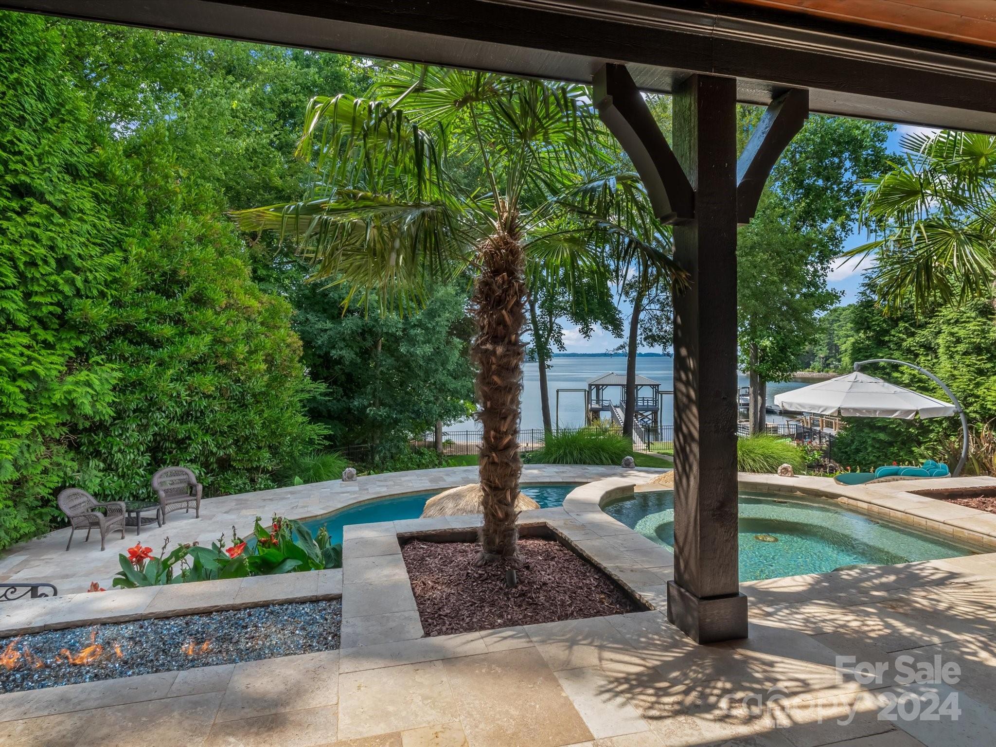 Twin Coves - Residential