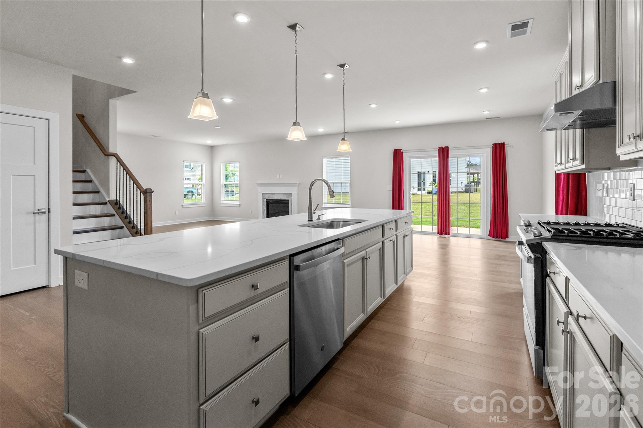 Springshire Creek - Residential