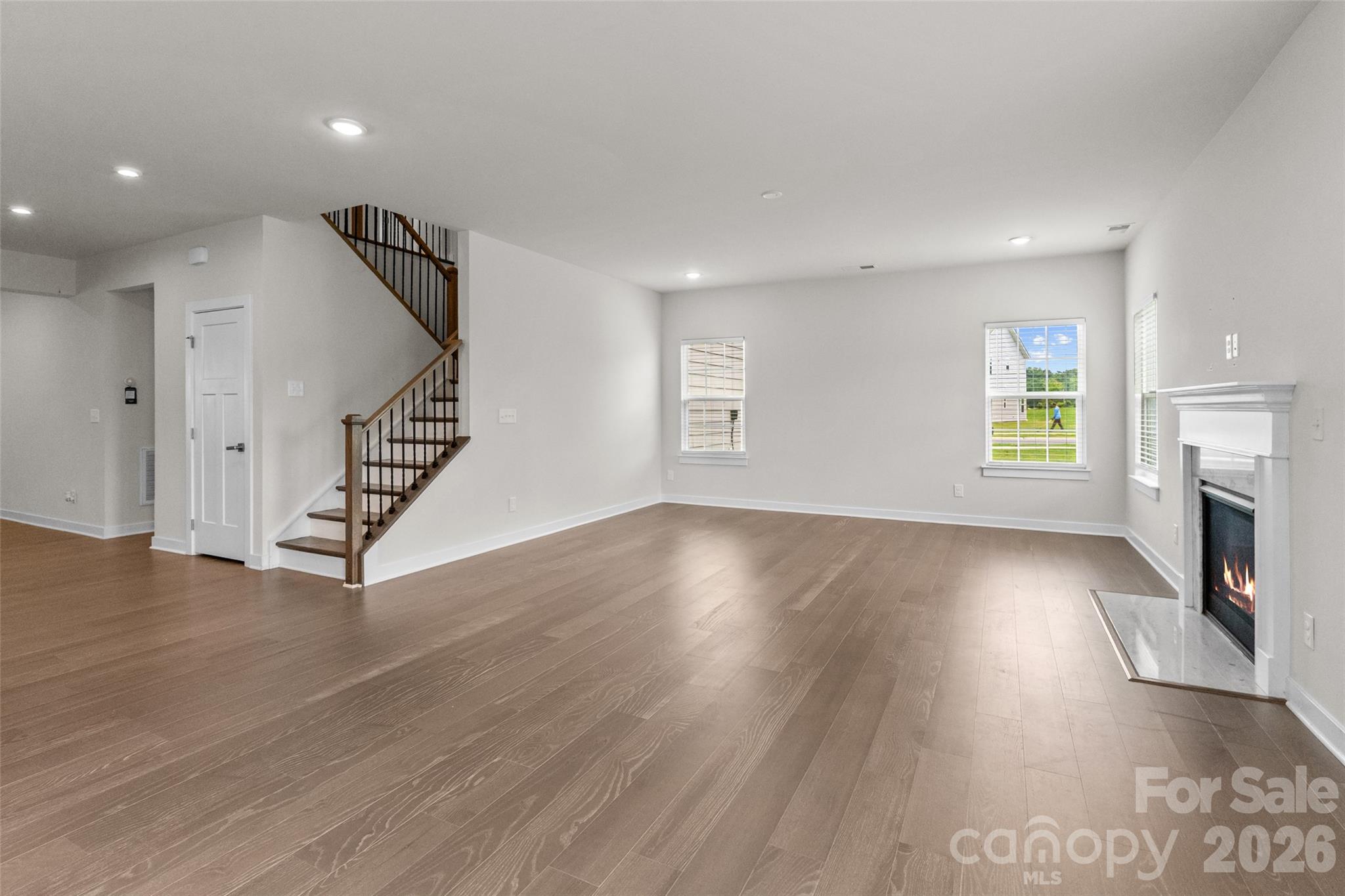 Springshire Creek - Residential