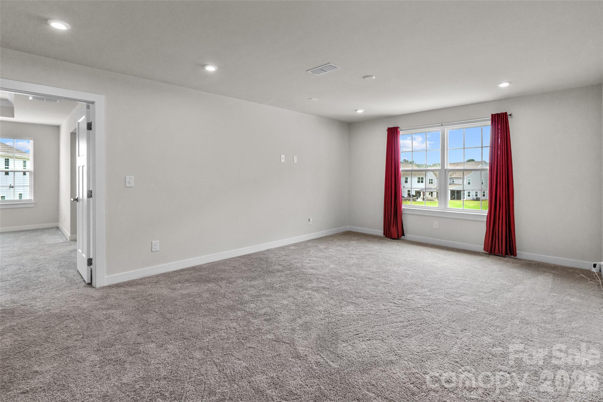 Springshire Creek - Residential