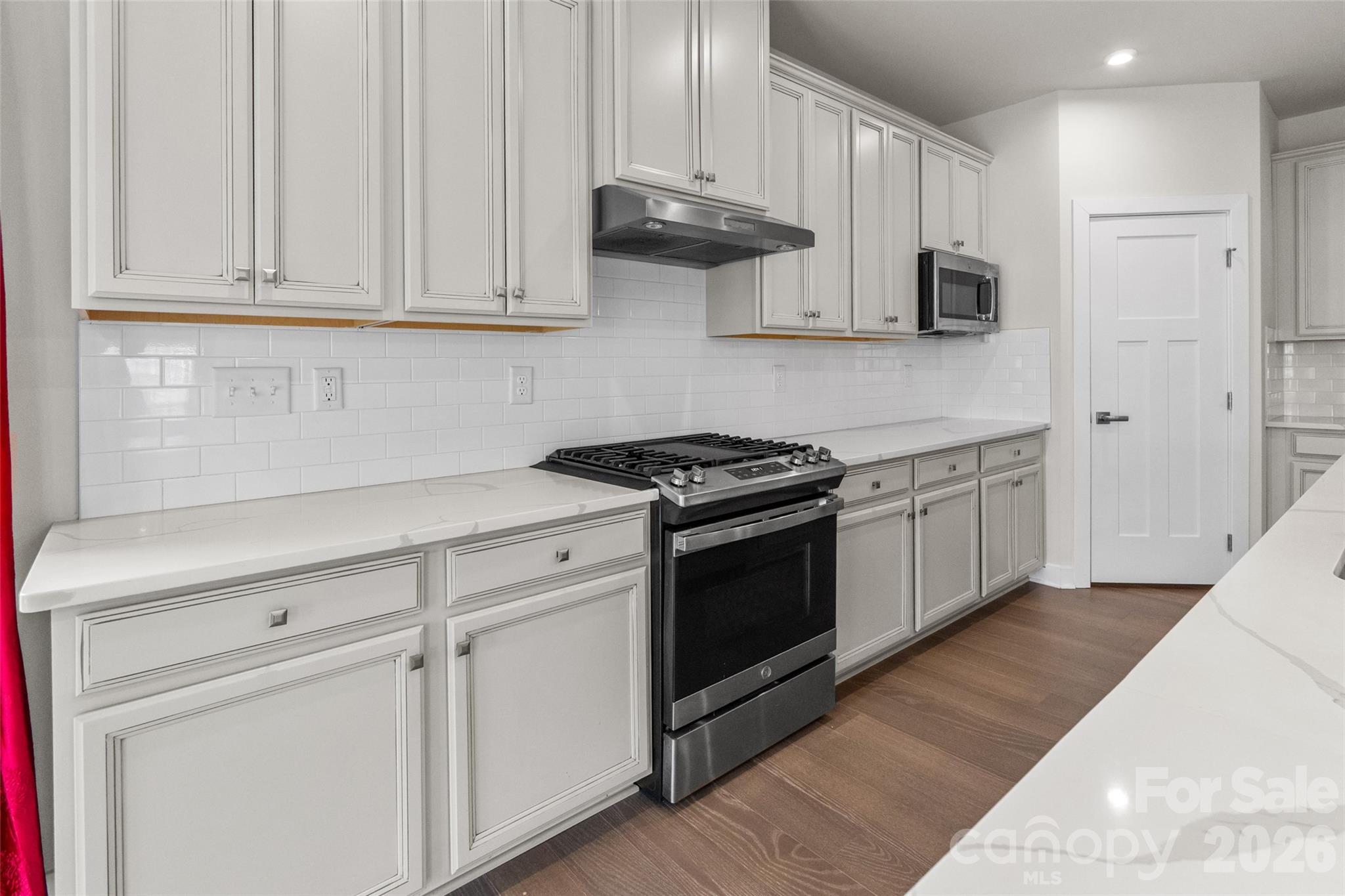 Springshire Creek - Residential