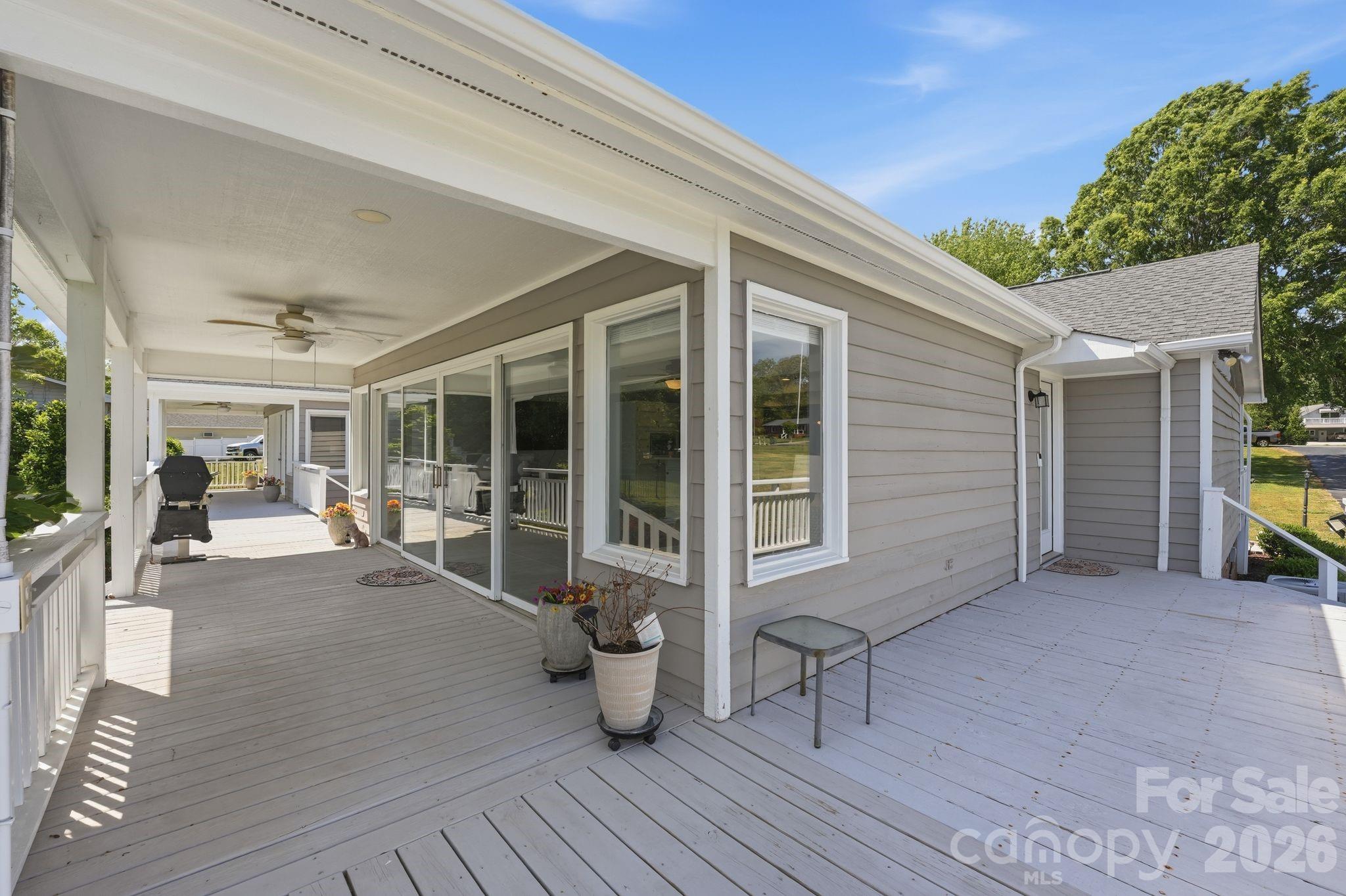 Waters Edge - Residential