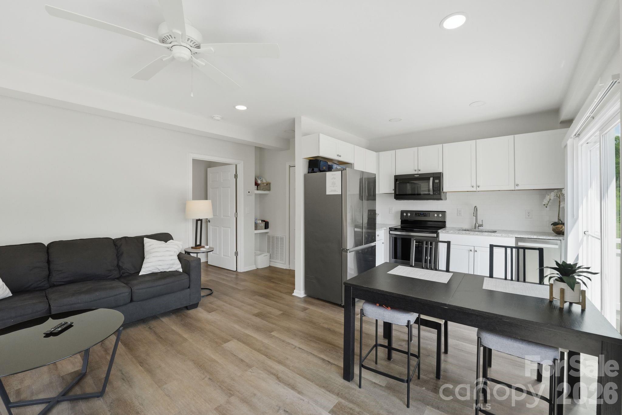Waters Edge - Residential