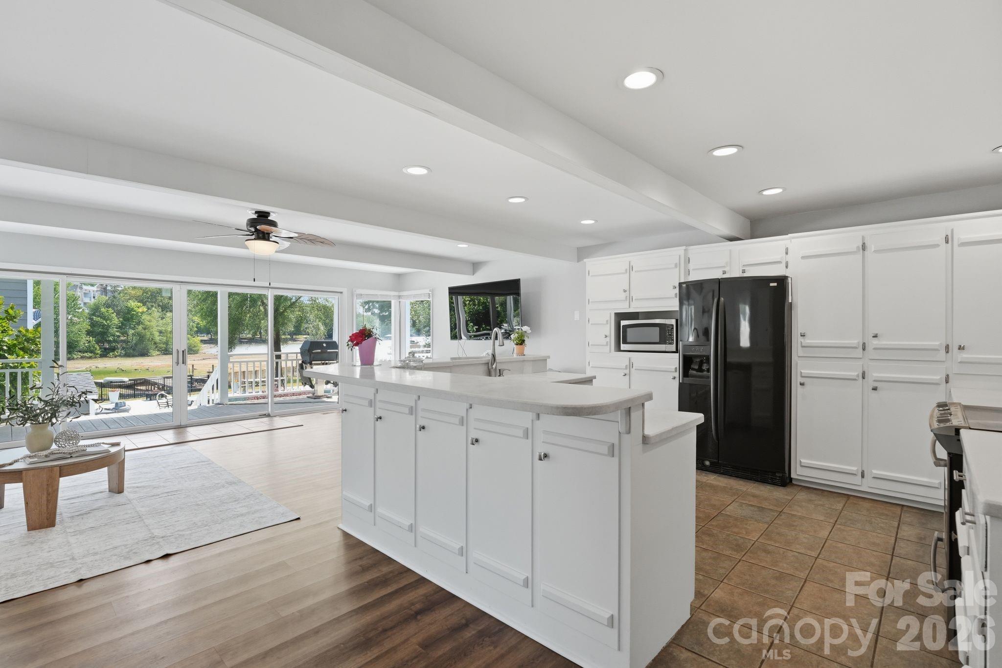 Waters Edge - Residential