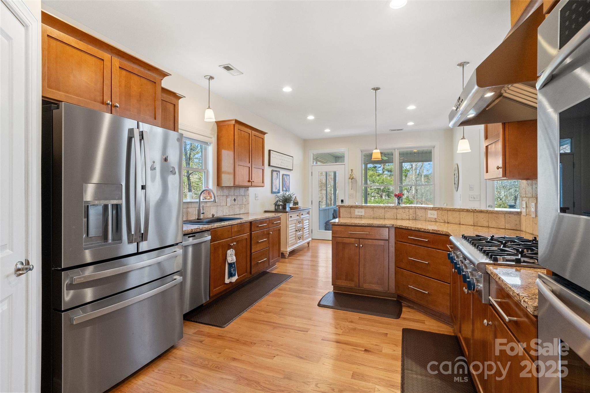 Mariners Bluff - Residential