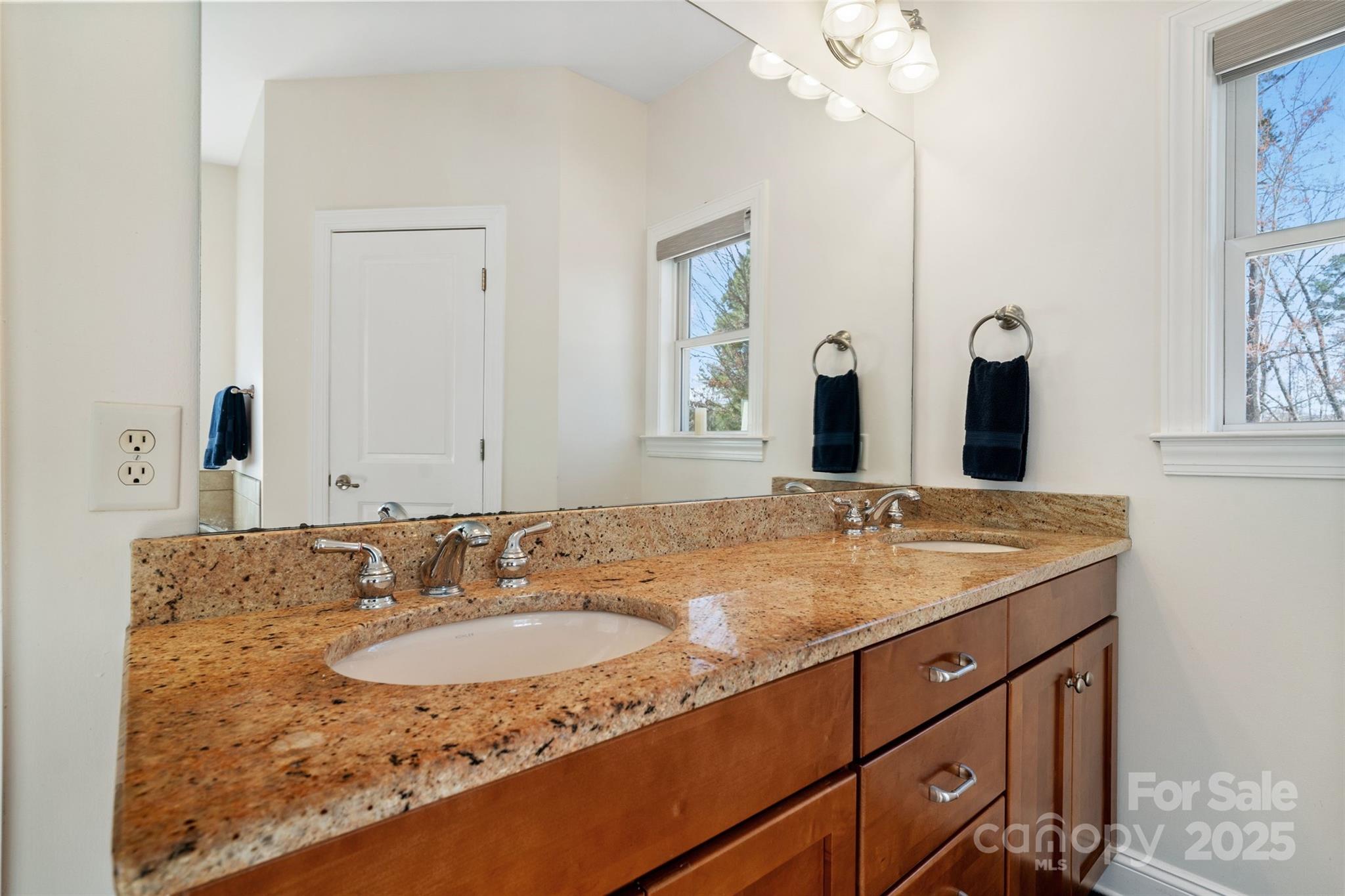 Mariners Bluff - Residential