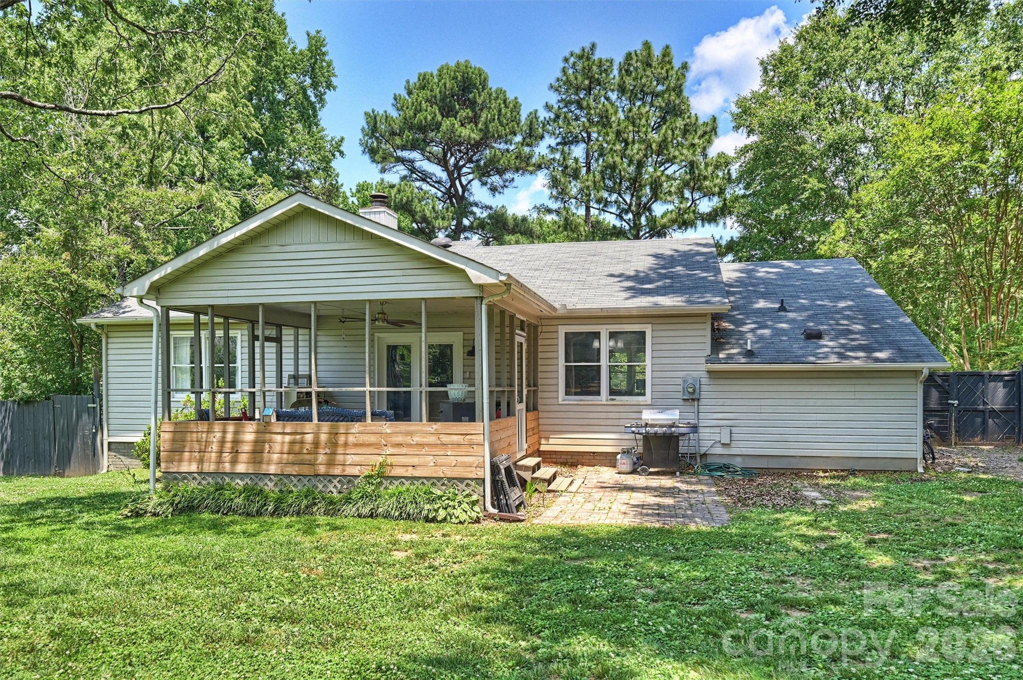 Willowbrook - Residential
