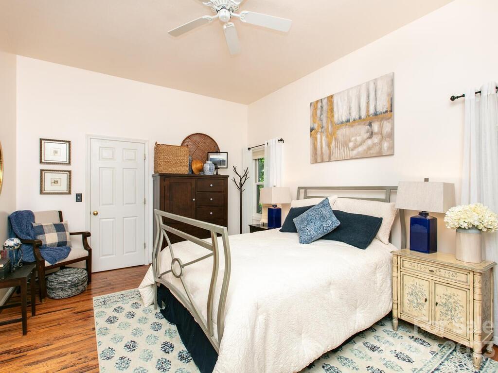 Connestee Falls - Residential