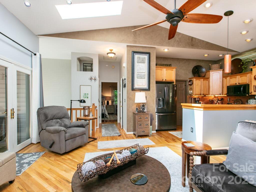 Connestee Falls - Residential