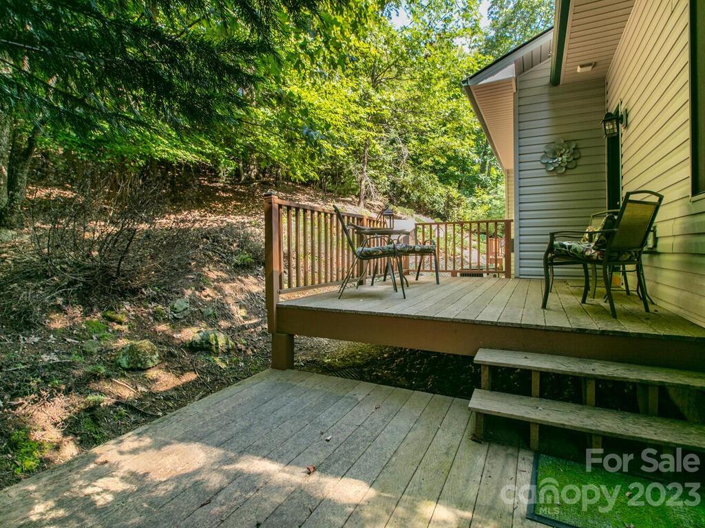 Connestee Falls - Residential