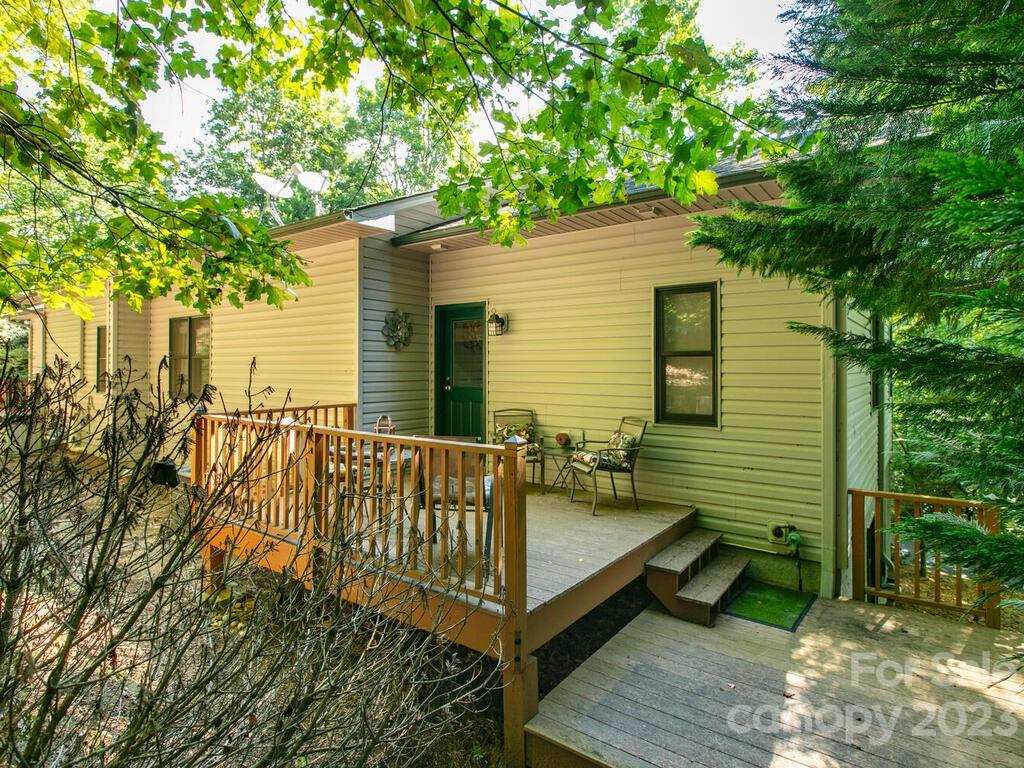 Connestee Falls - Residential