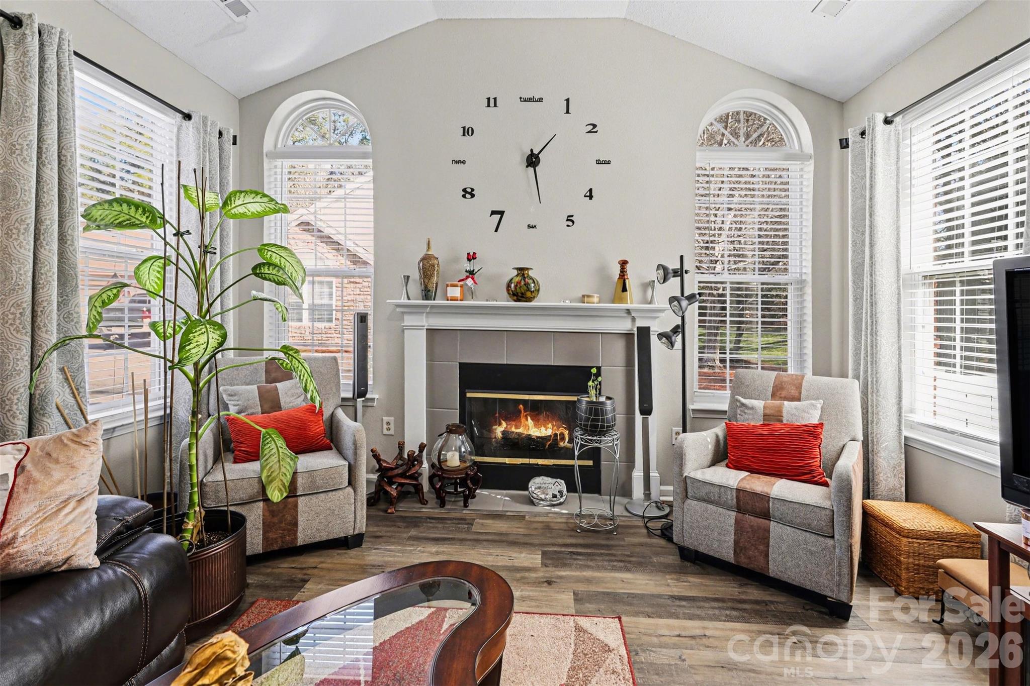 Trellis Pointe - Residential